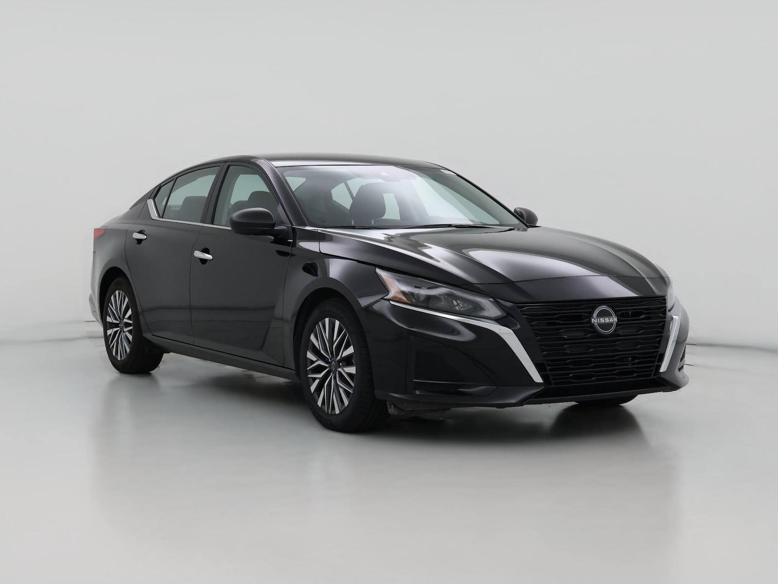2025 Nissan Altima SV - Photo 1