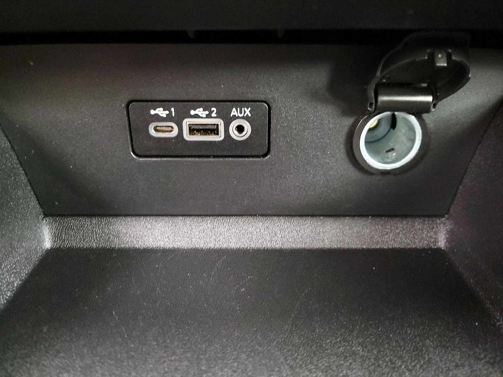 2025 Nissan Altima SV - Photo 19