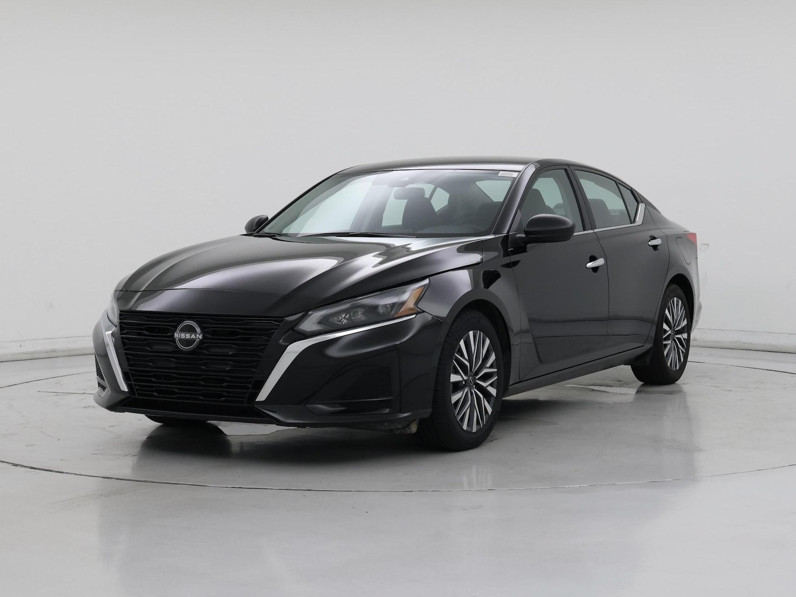 2025 Nissan Altima SV - Photo 5