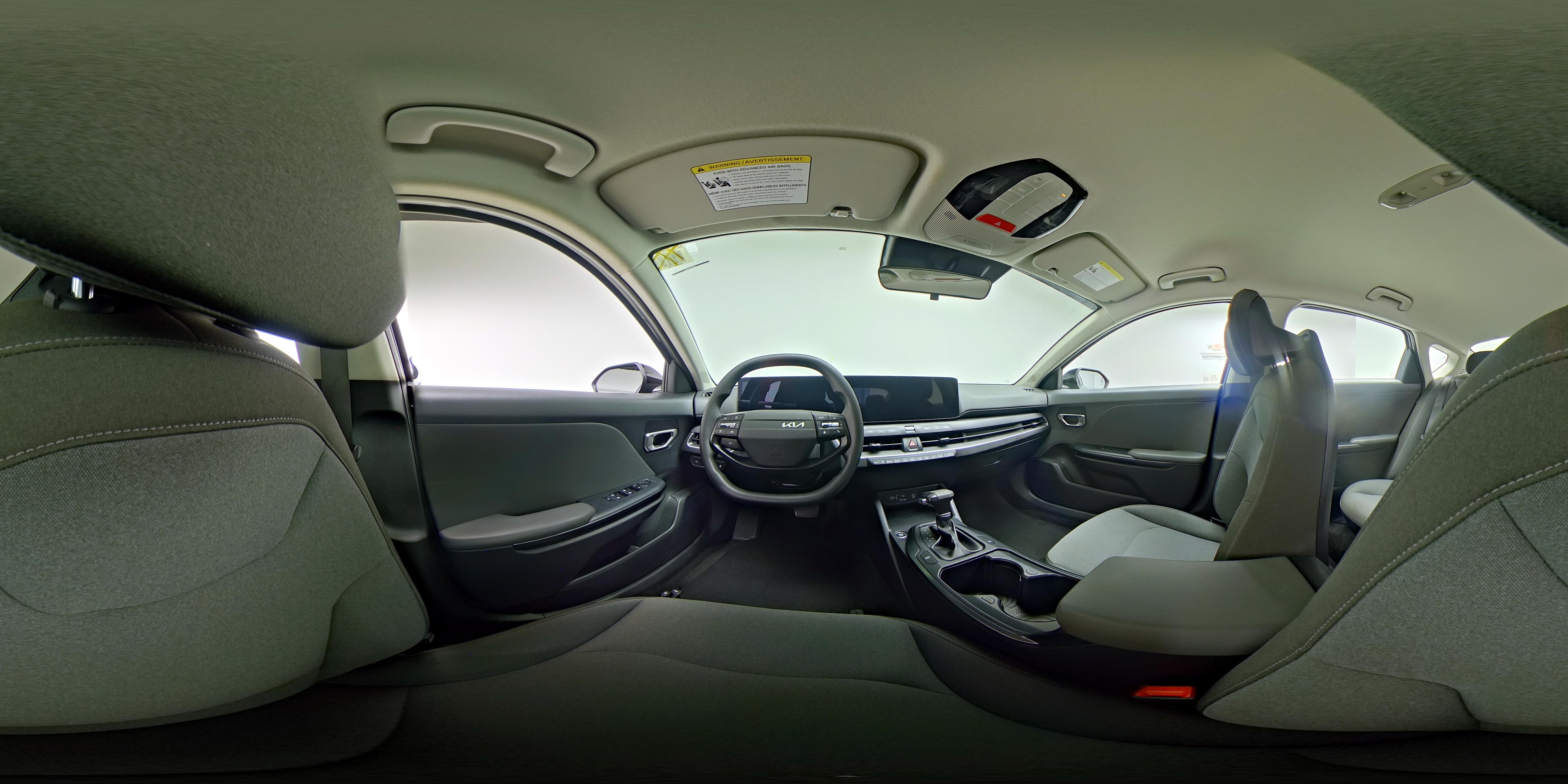 2025 Kia K4 LXS - Photo 26