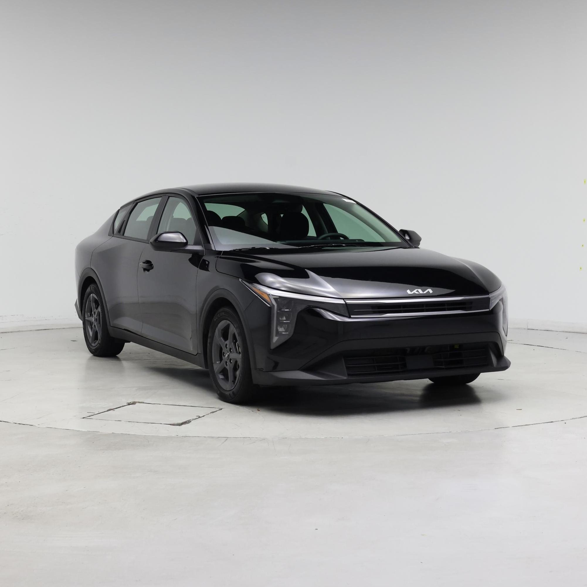 Gray 2025 Kia K4 Sedan Front-Wheel Drive Automatic