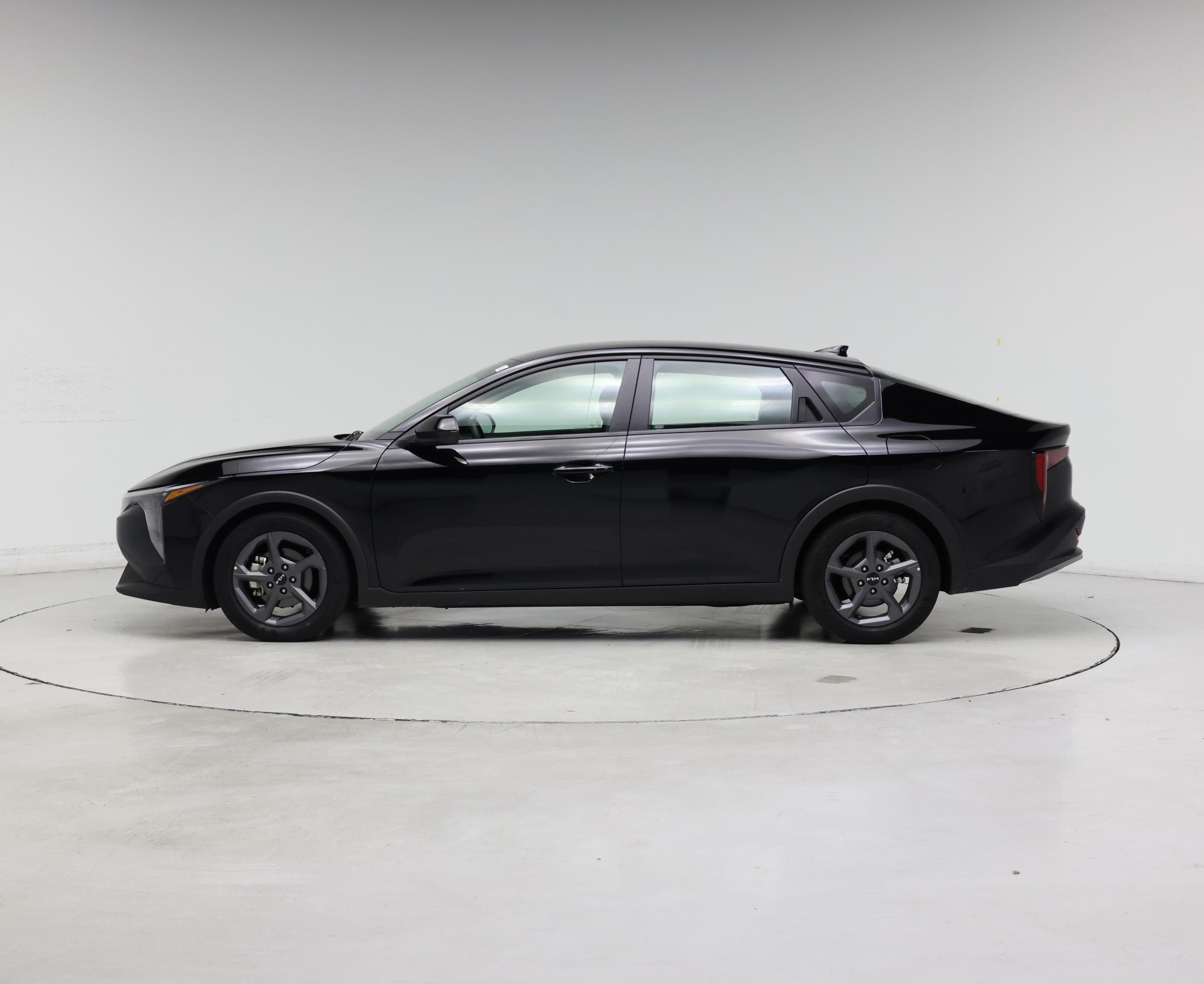Thumbnail: 2025 Kia K4 - 3