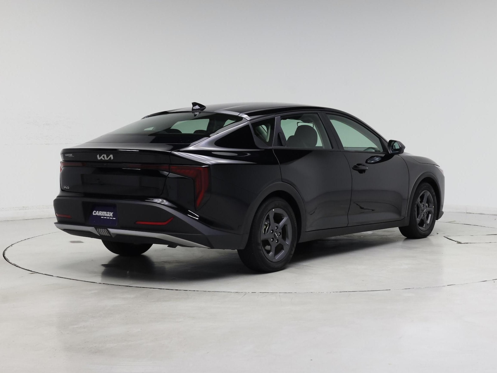 2025 Kia K4 LXS - Photo 9