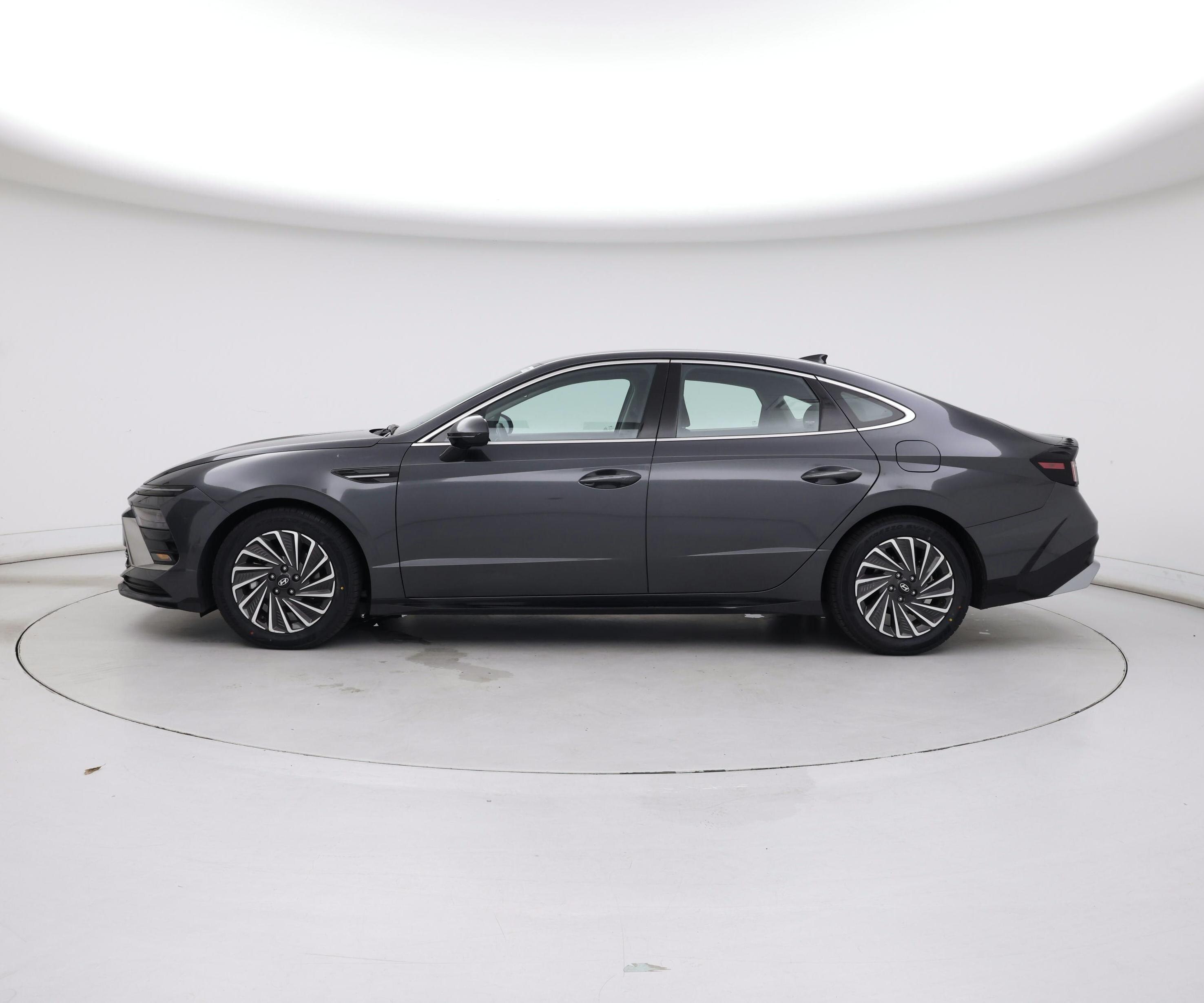 Thumbnail: 2025 Hyundai Sonata - 3