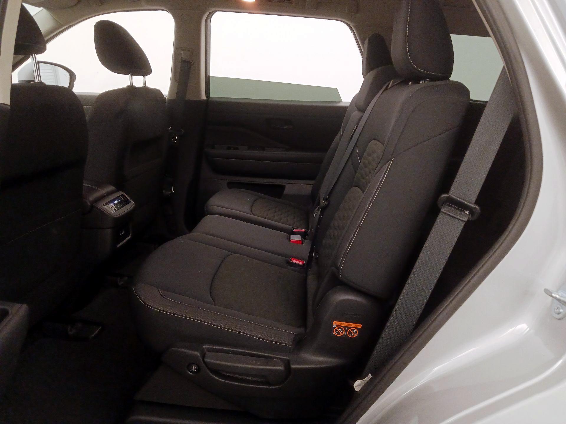 Thumbnail: 2025 Nissan Pathfinder - 19