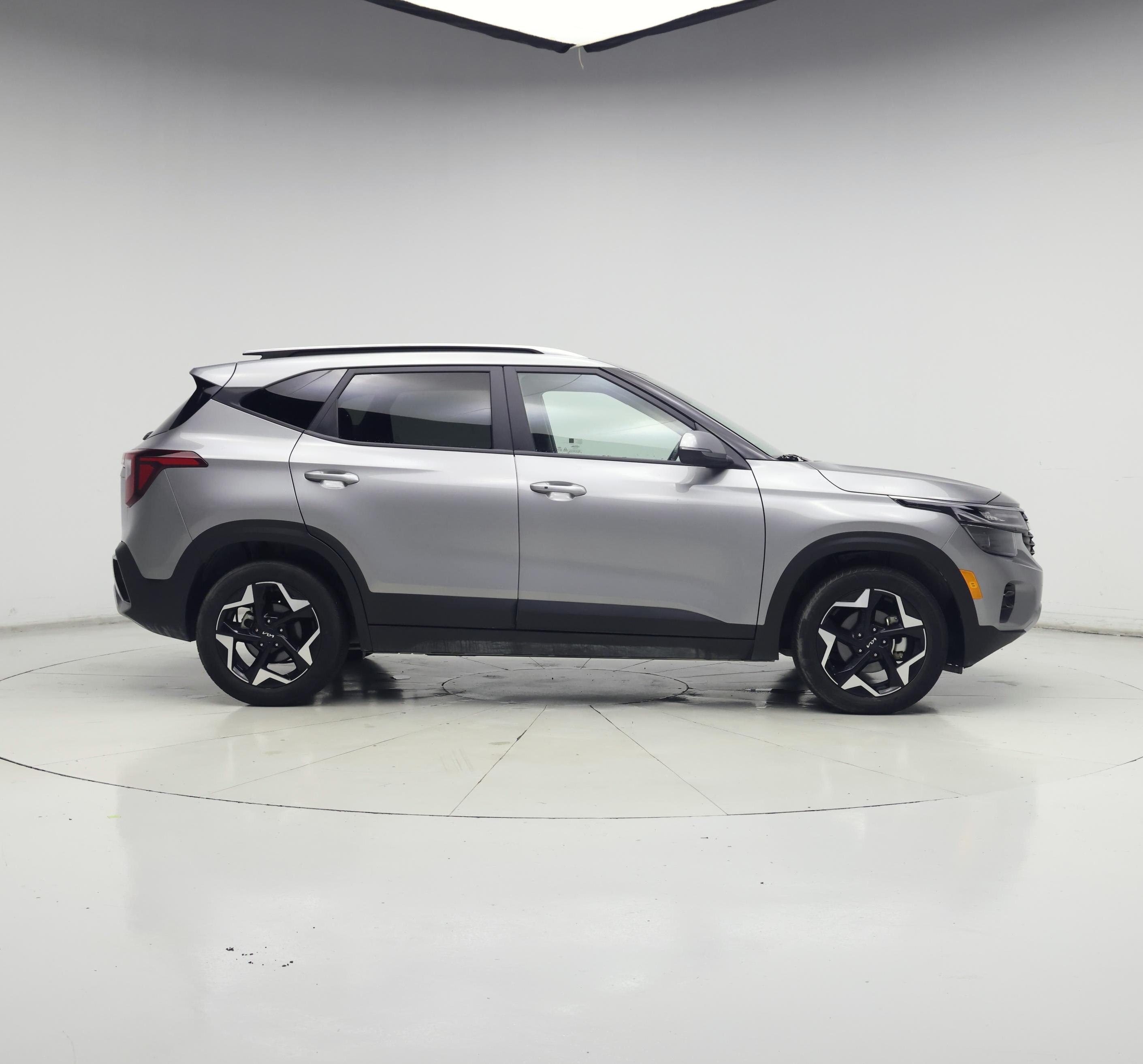 Thumbnail: 2025 Kia Seltos - 7