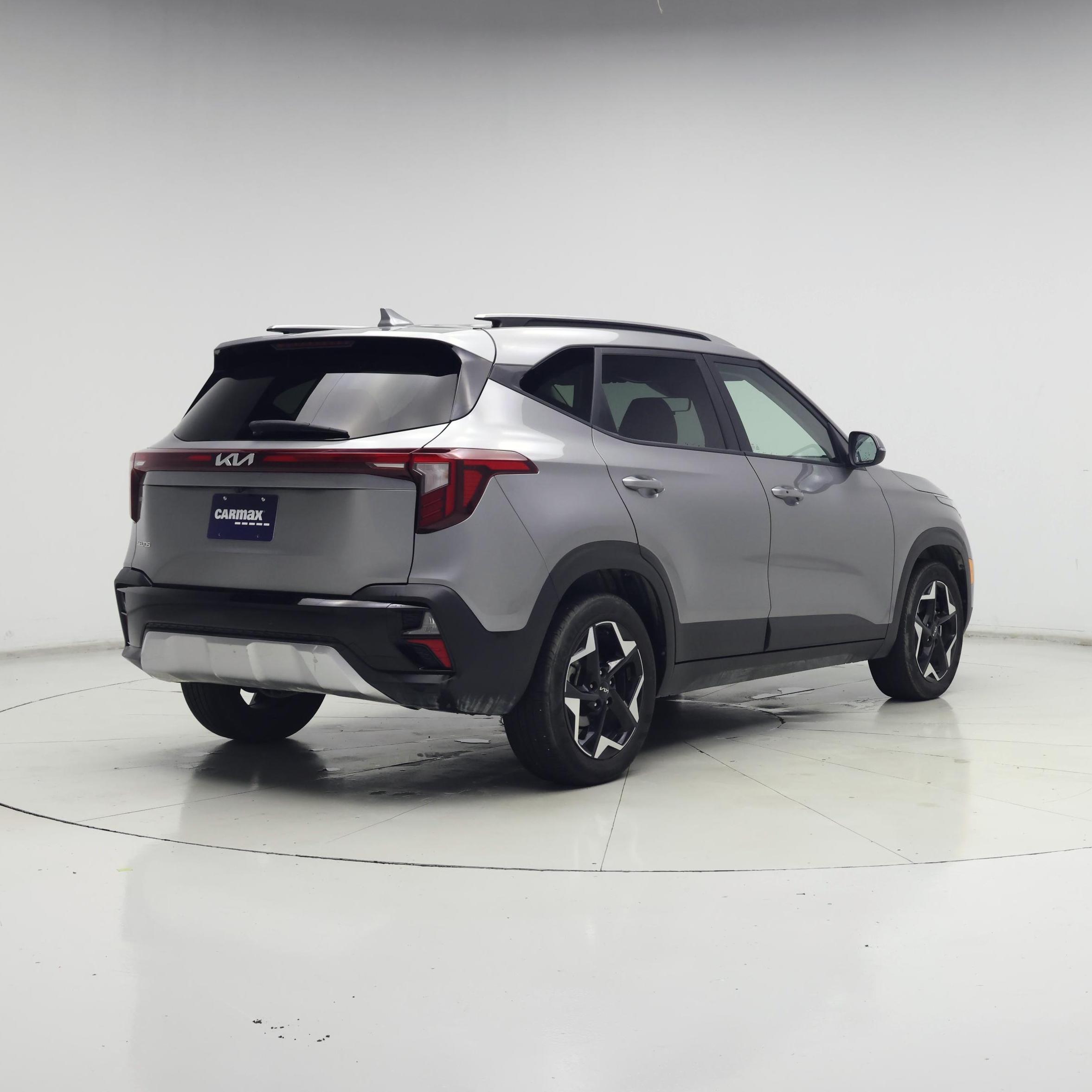 Thumbnail: 2025 Kia Seltos - 8