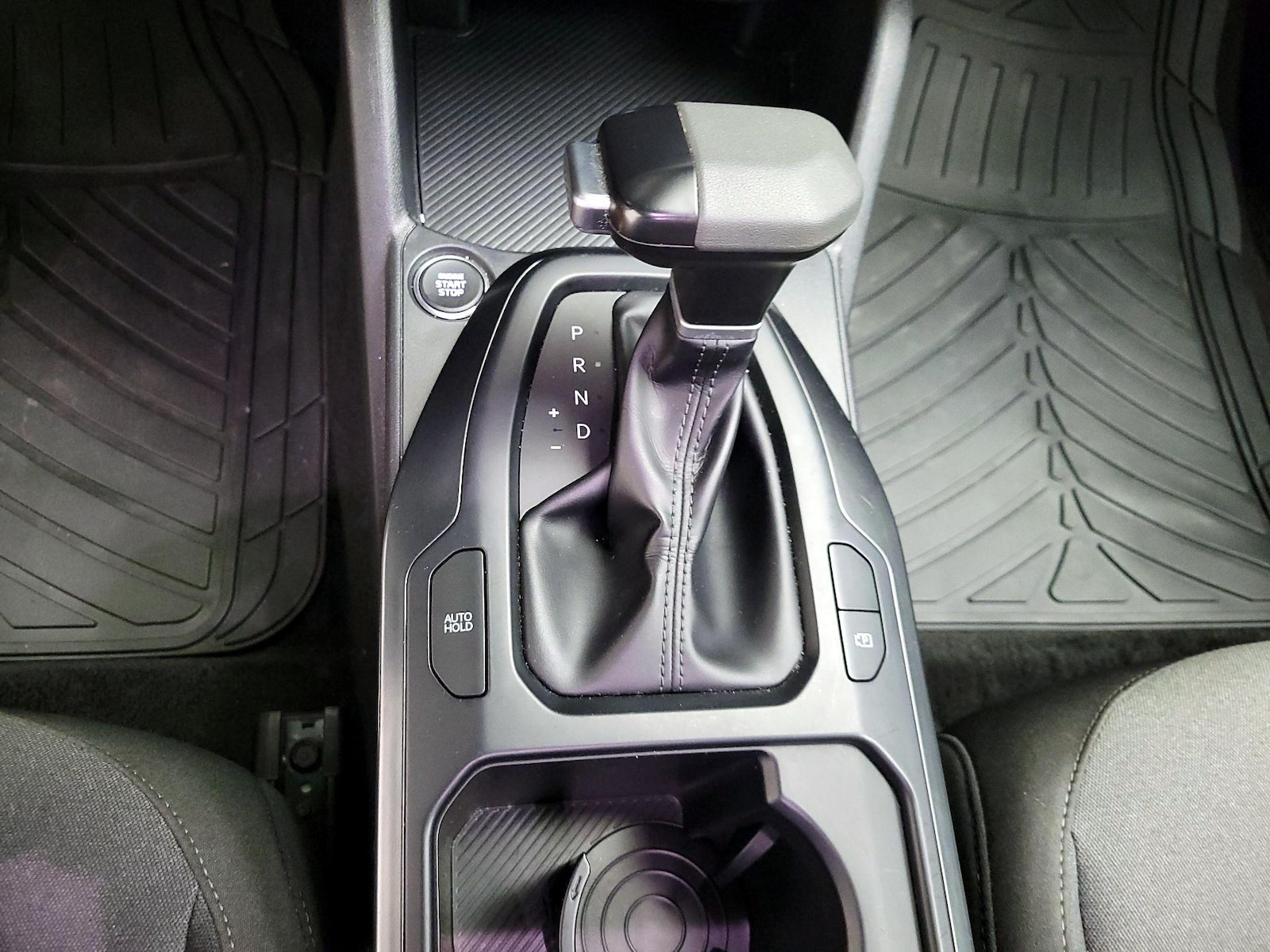 2025 Kia K4 LXS - Photo 19