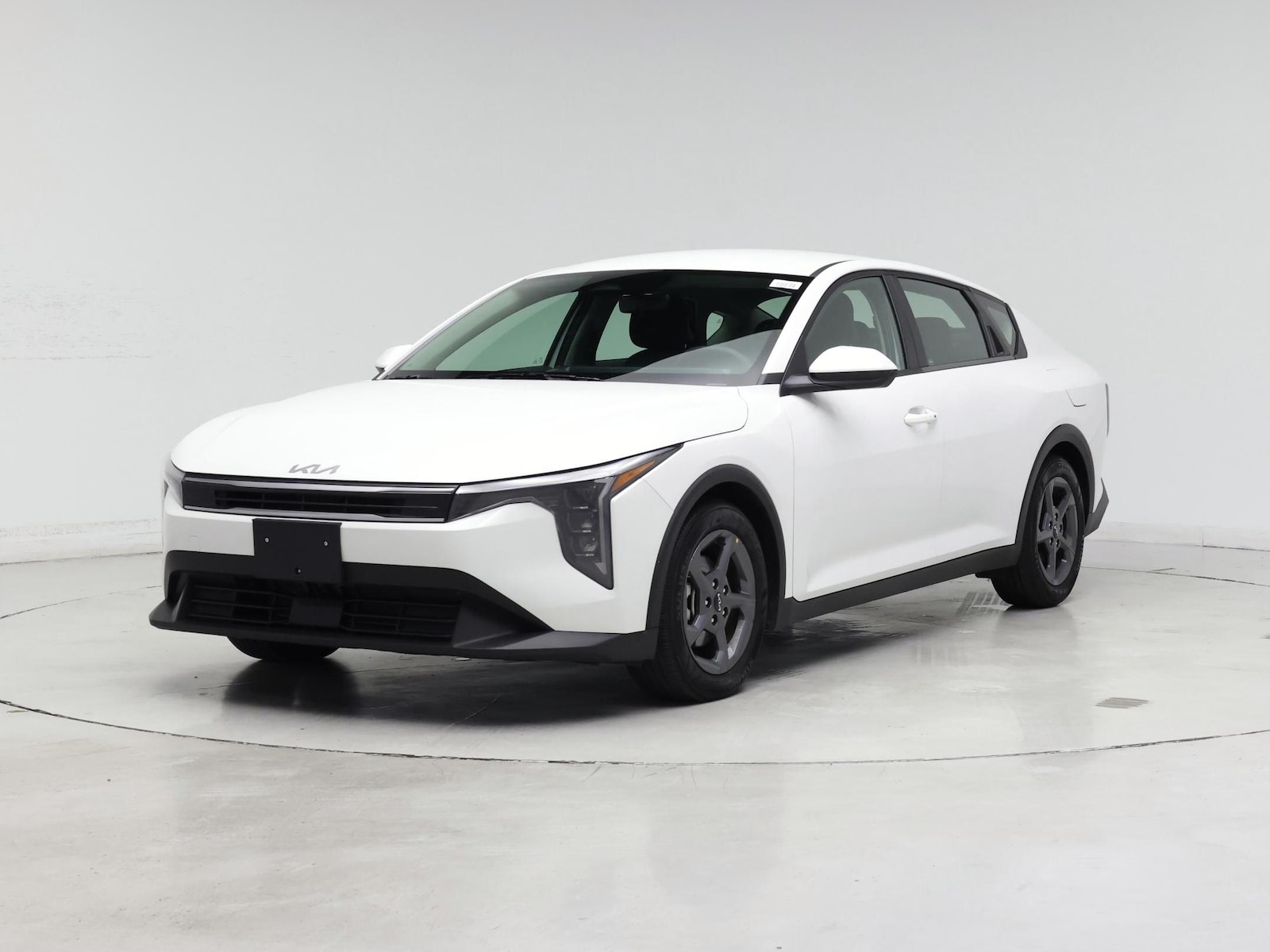 2025 Kia K4 LXS - Photo 5