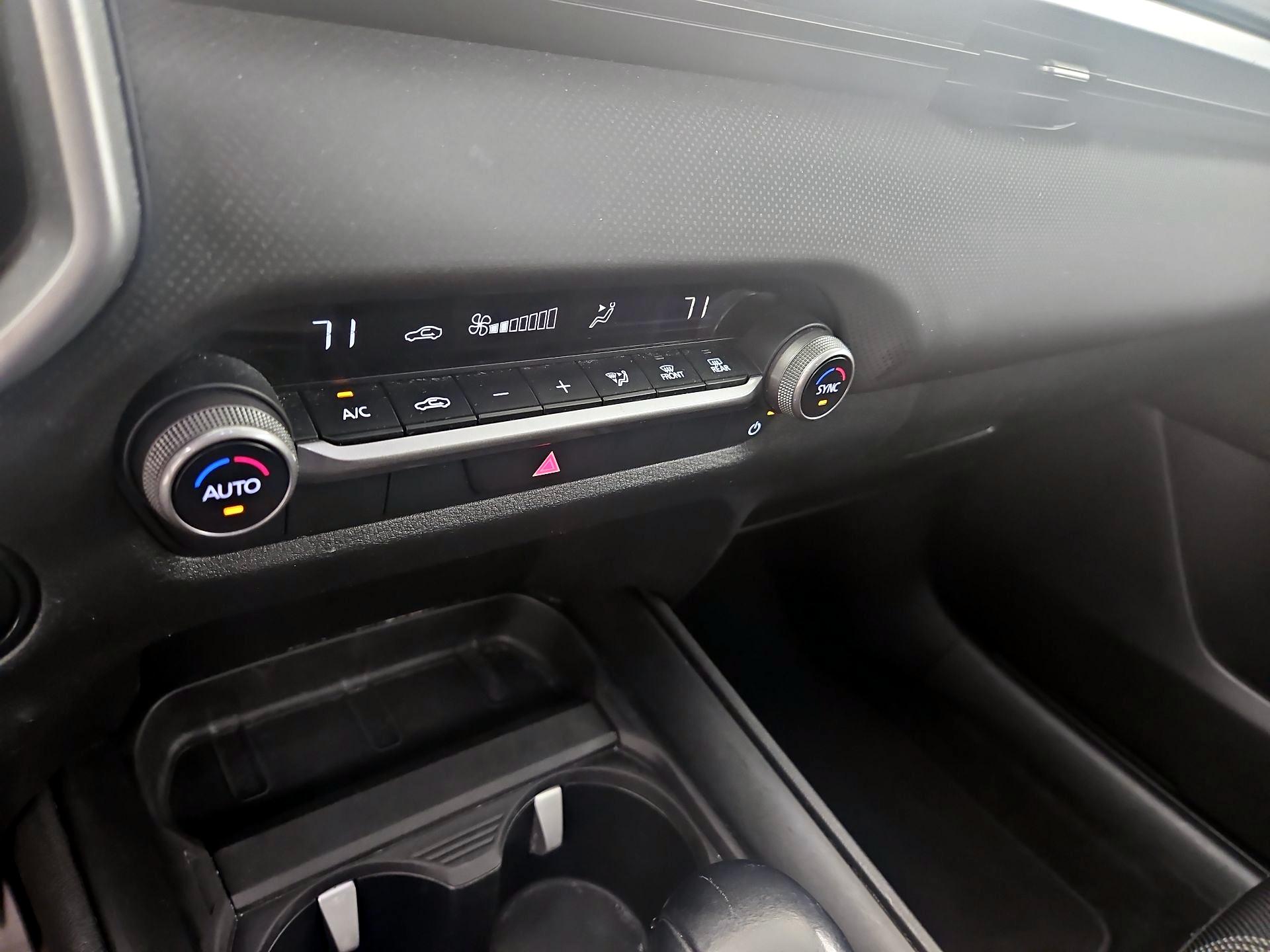 Thumbnail: 2025 Mazda CX-50 - 17