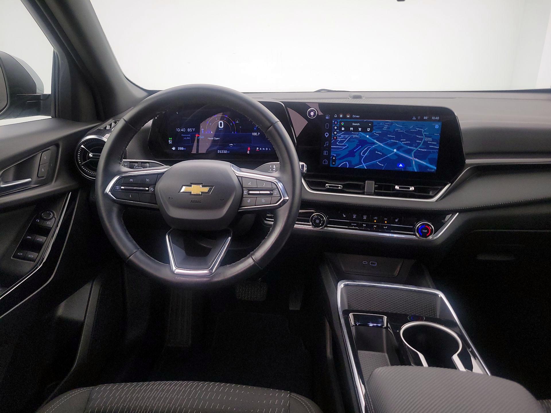 Thumbnail: 2025 Chevrolet Equinox - 10