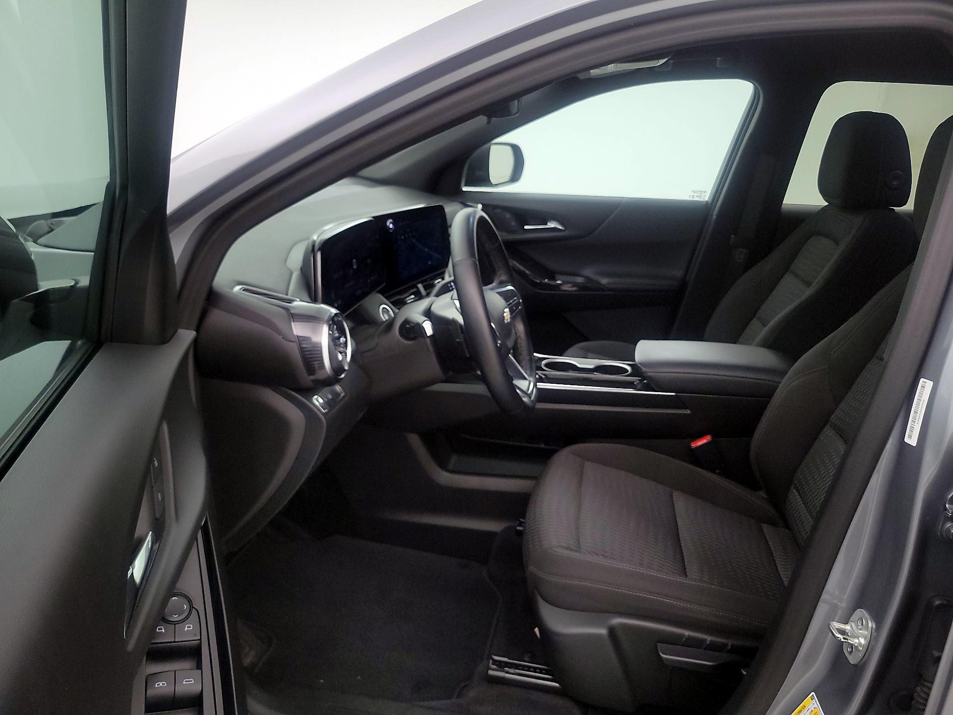 Thumbnail: 2025 Chevrolet Equinox - 11