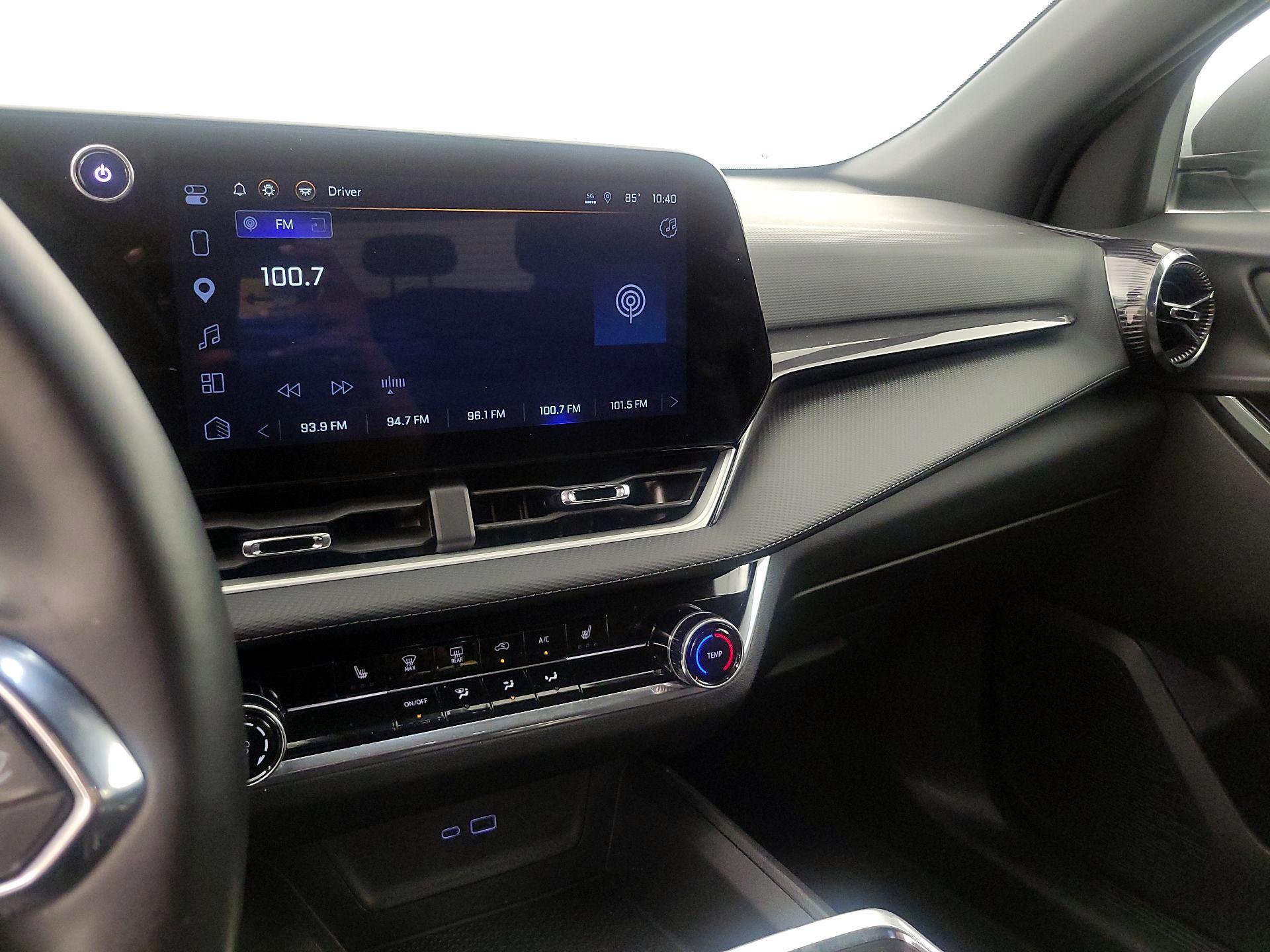 Thumbnail: 2025 Chevrolet Equinox - 16