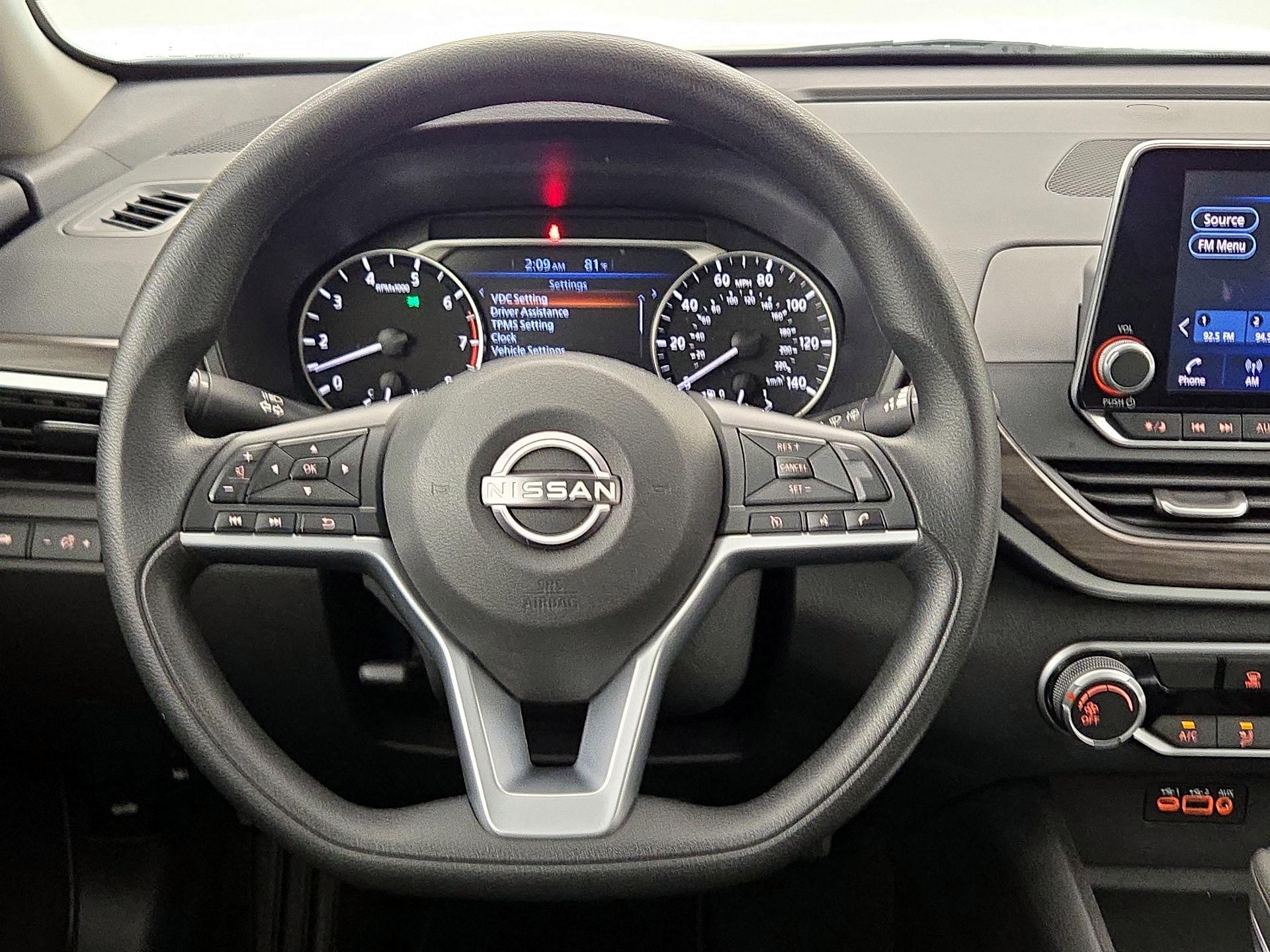 Thumbnail: 2025 Nissan Altima - 10