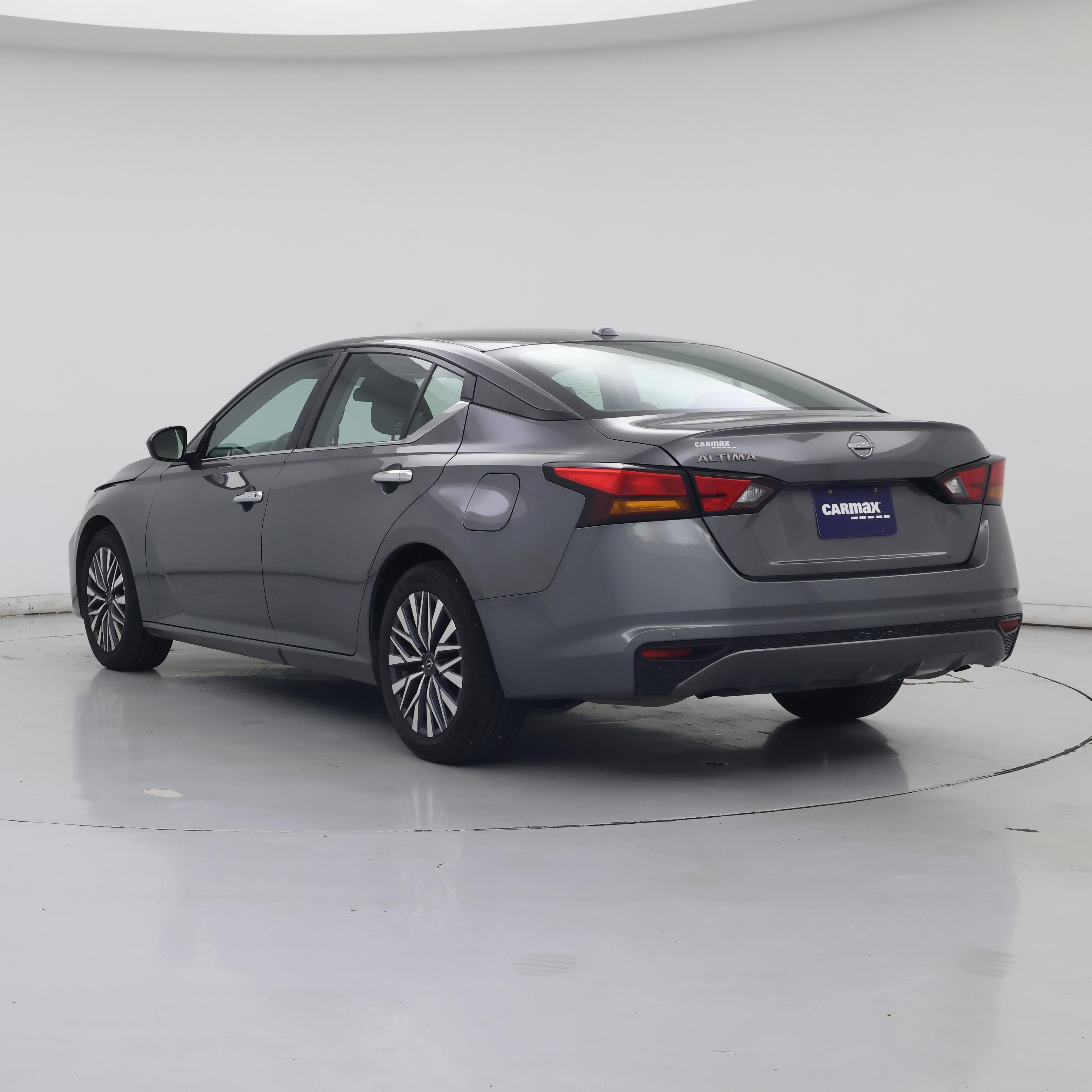 Thumbnail: 2025 Nissan Altima - 2