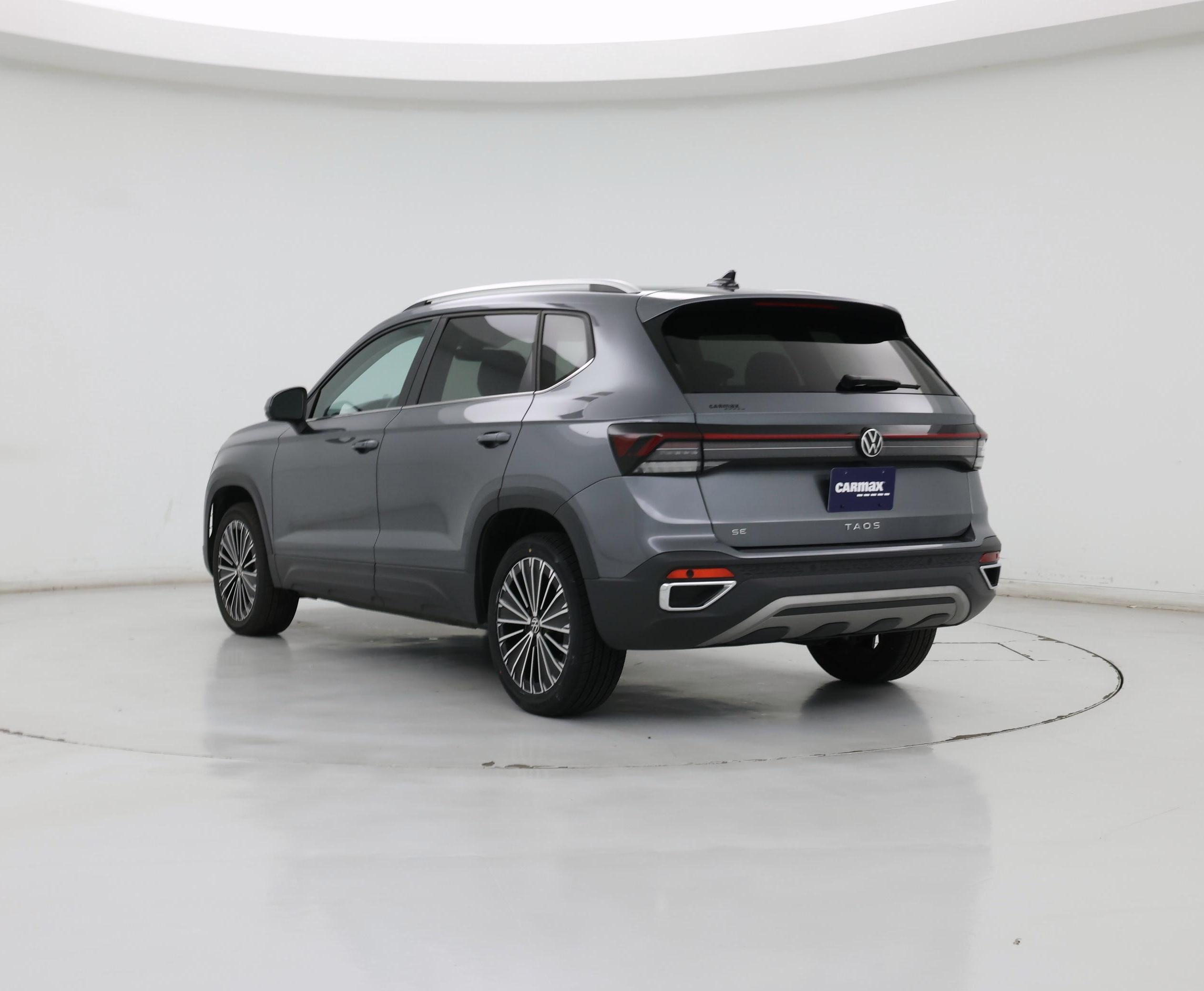 Thumbnail: 2025 Volkswagen Taos - 2