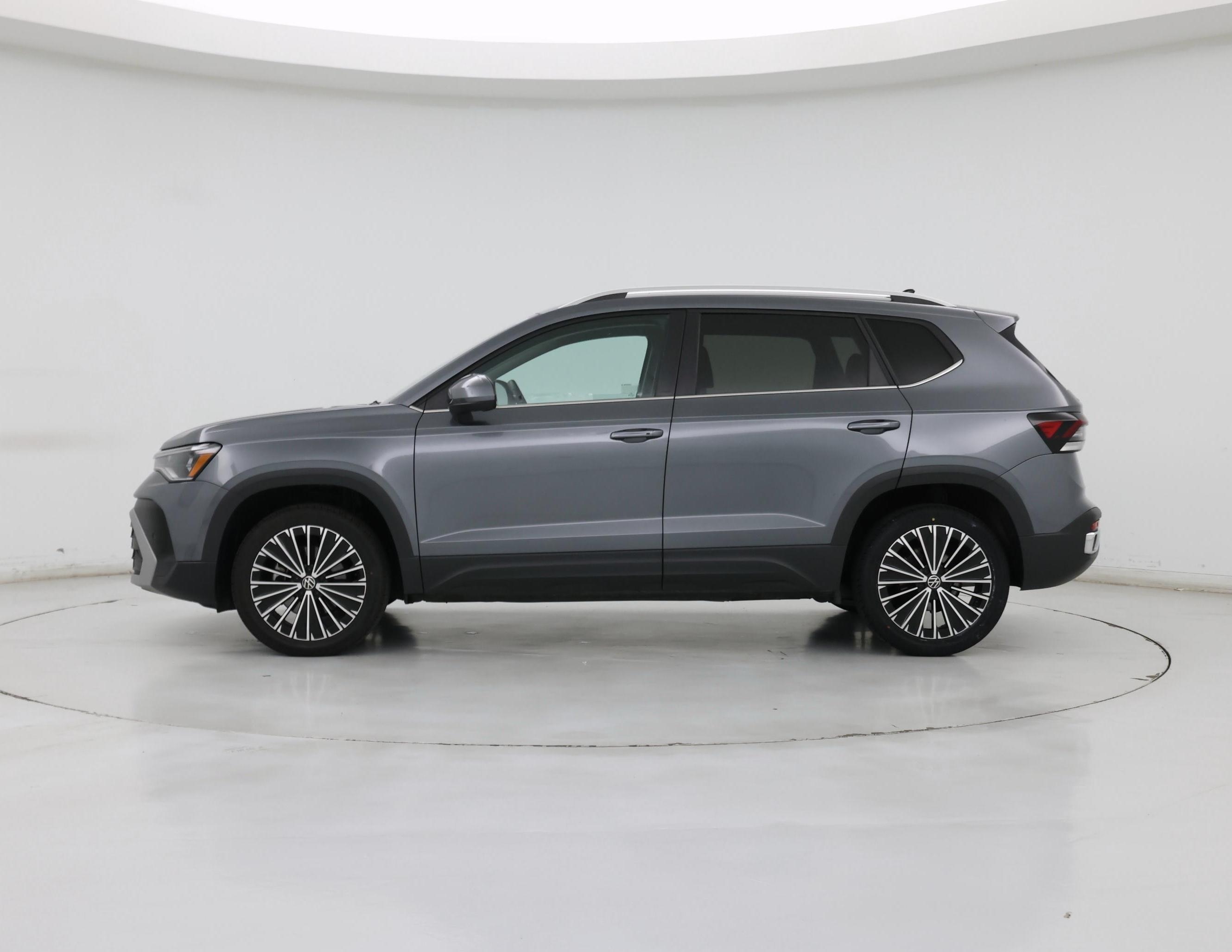 Thumbnail: 2025 Volkswagen Taos - 3