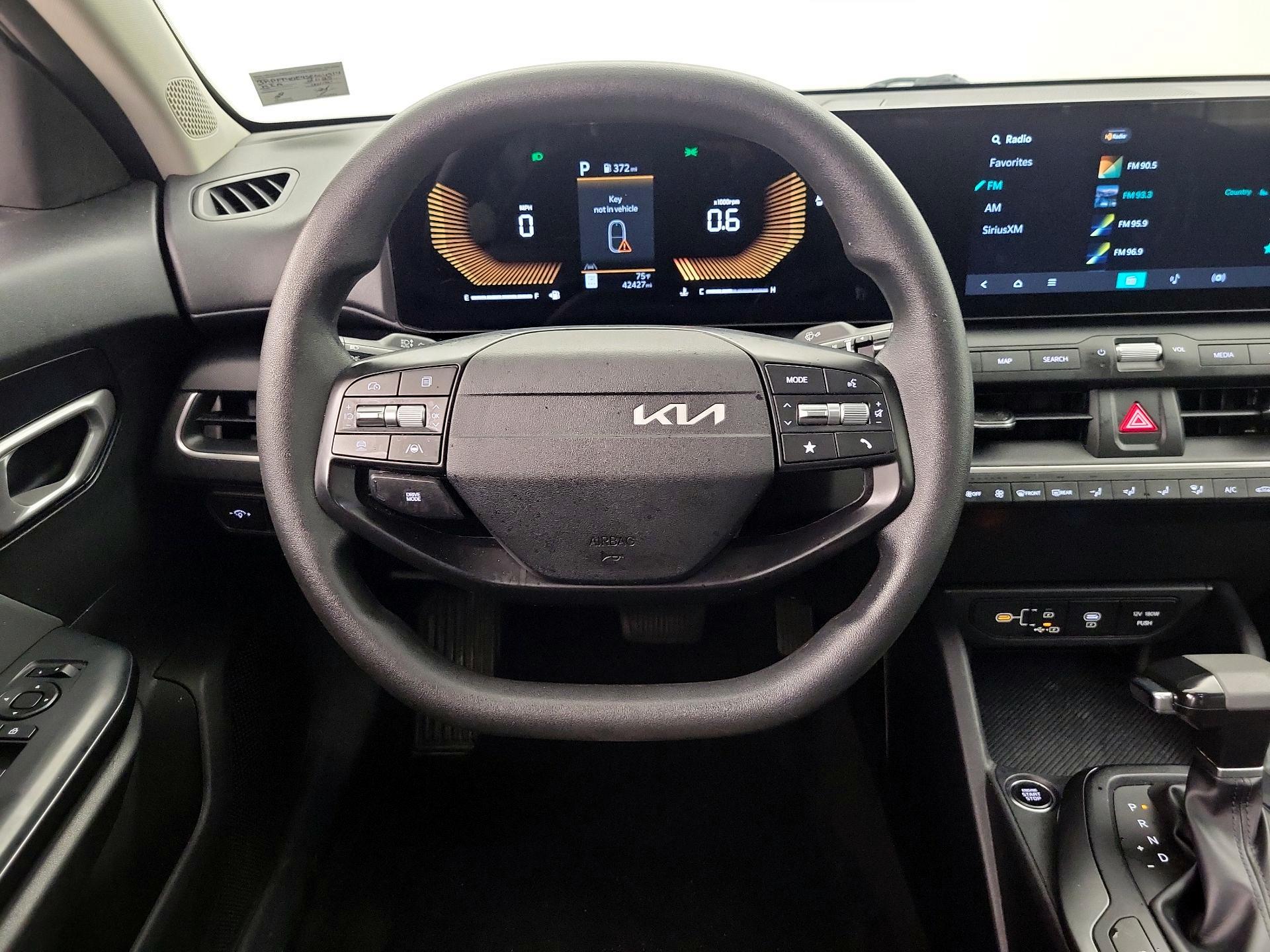Thumbnail: 2025 Kia K4 - 10
