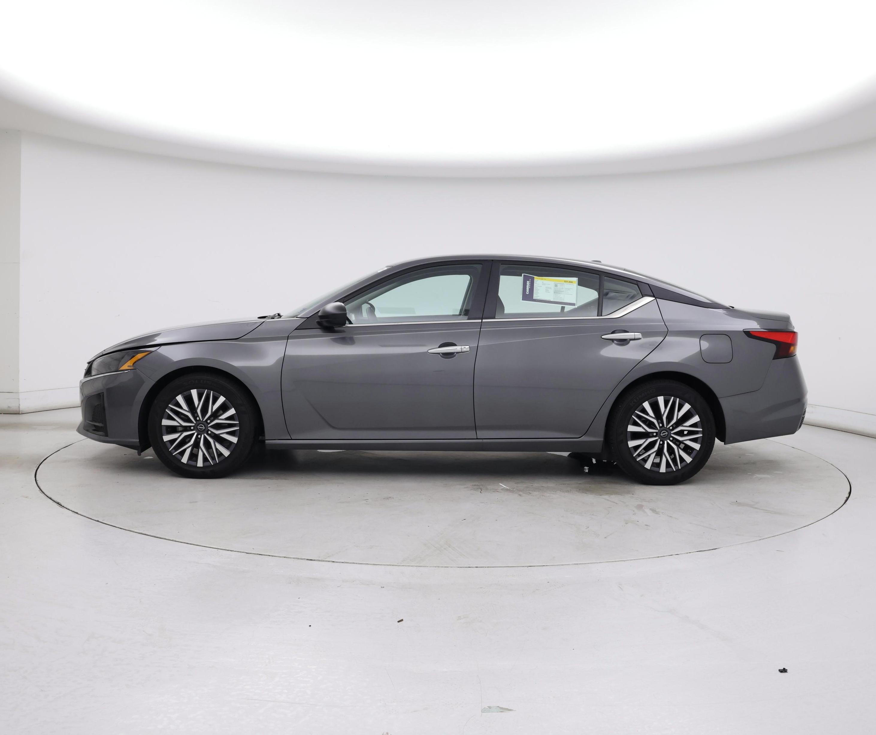 Thumbnail: 2025 Nissan Altima - 3