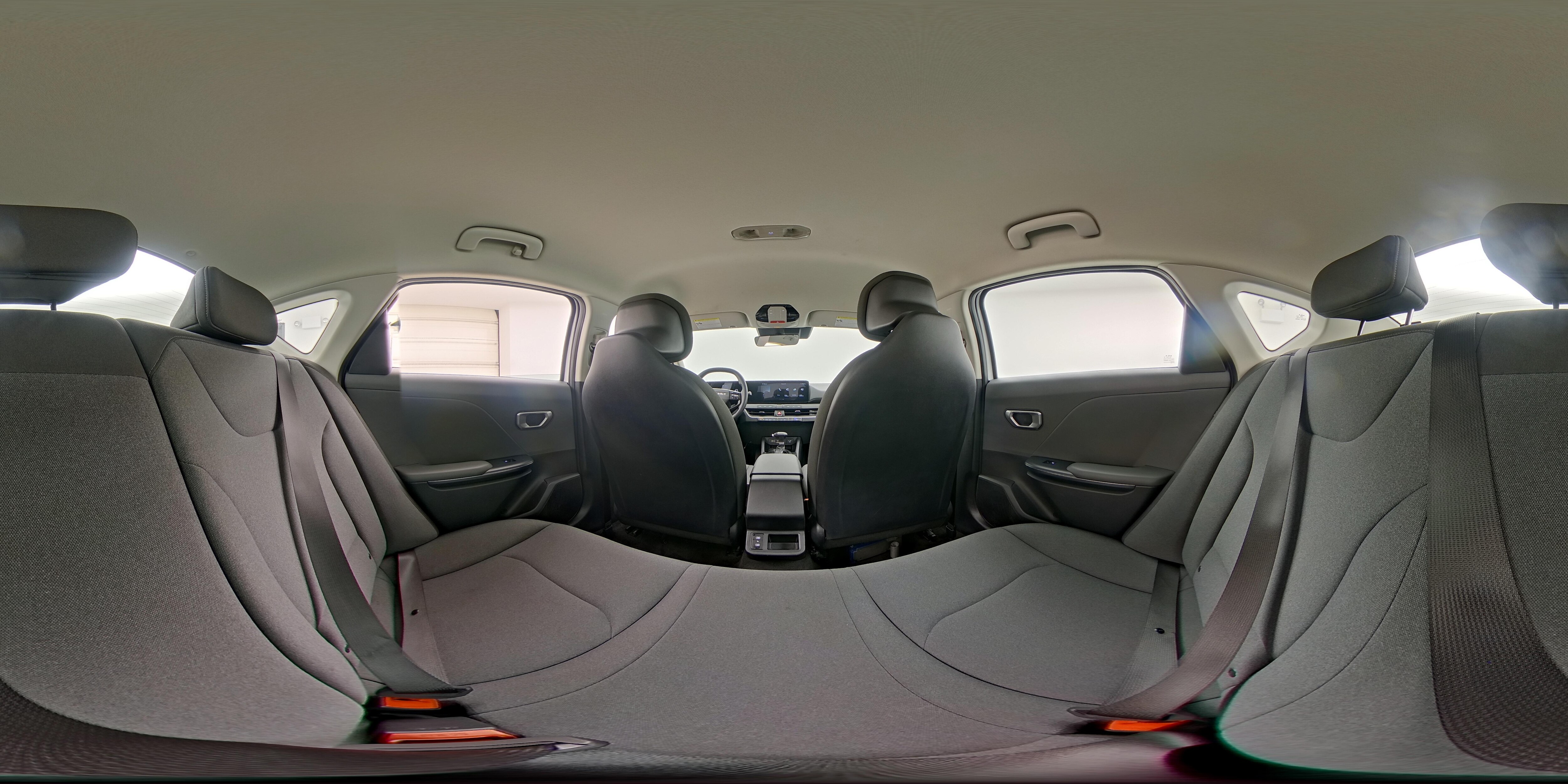 2025 Kia K4 LXS - Photo 25