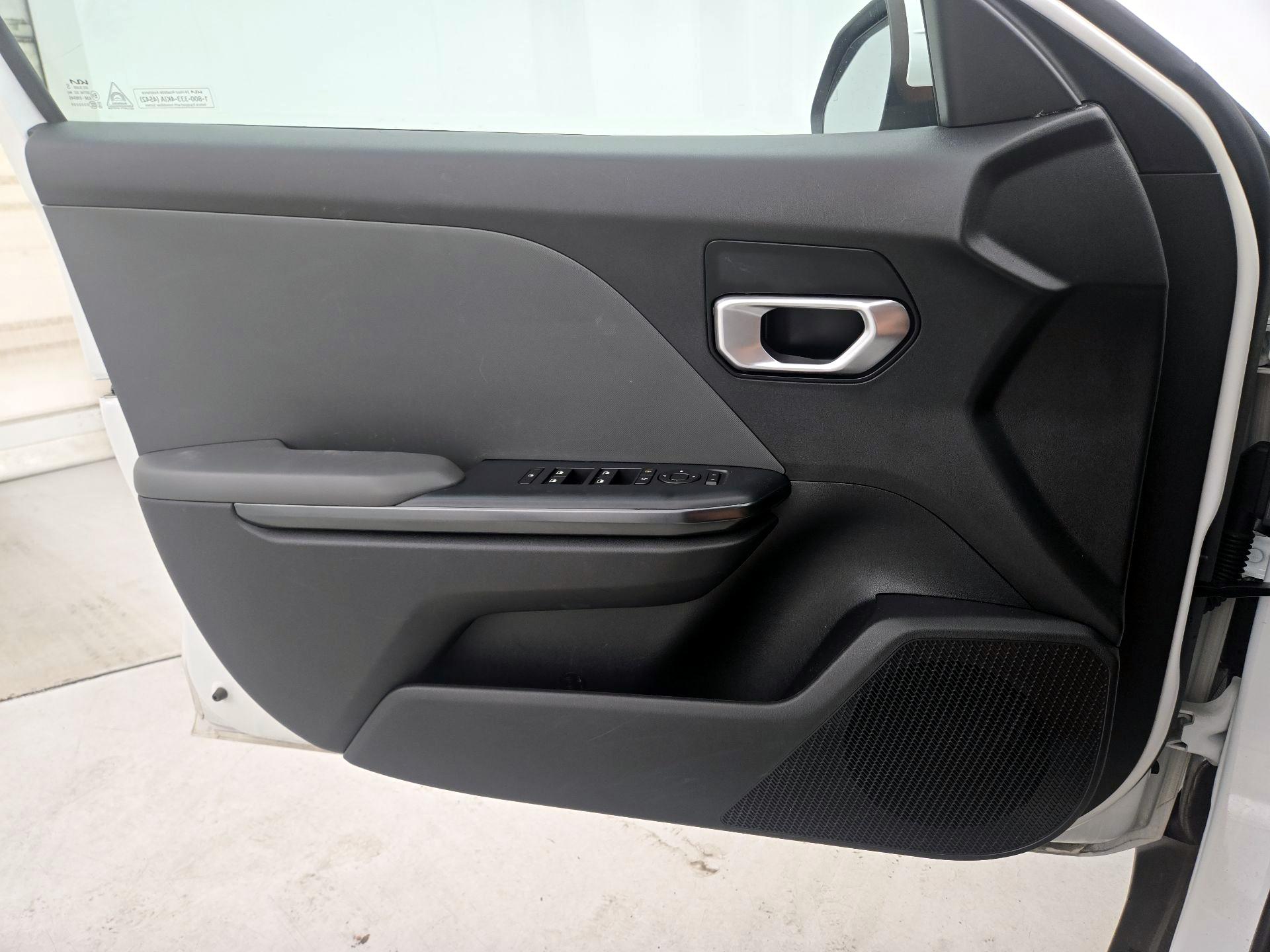 Thumbnail: 2025 Kia K4 - 12