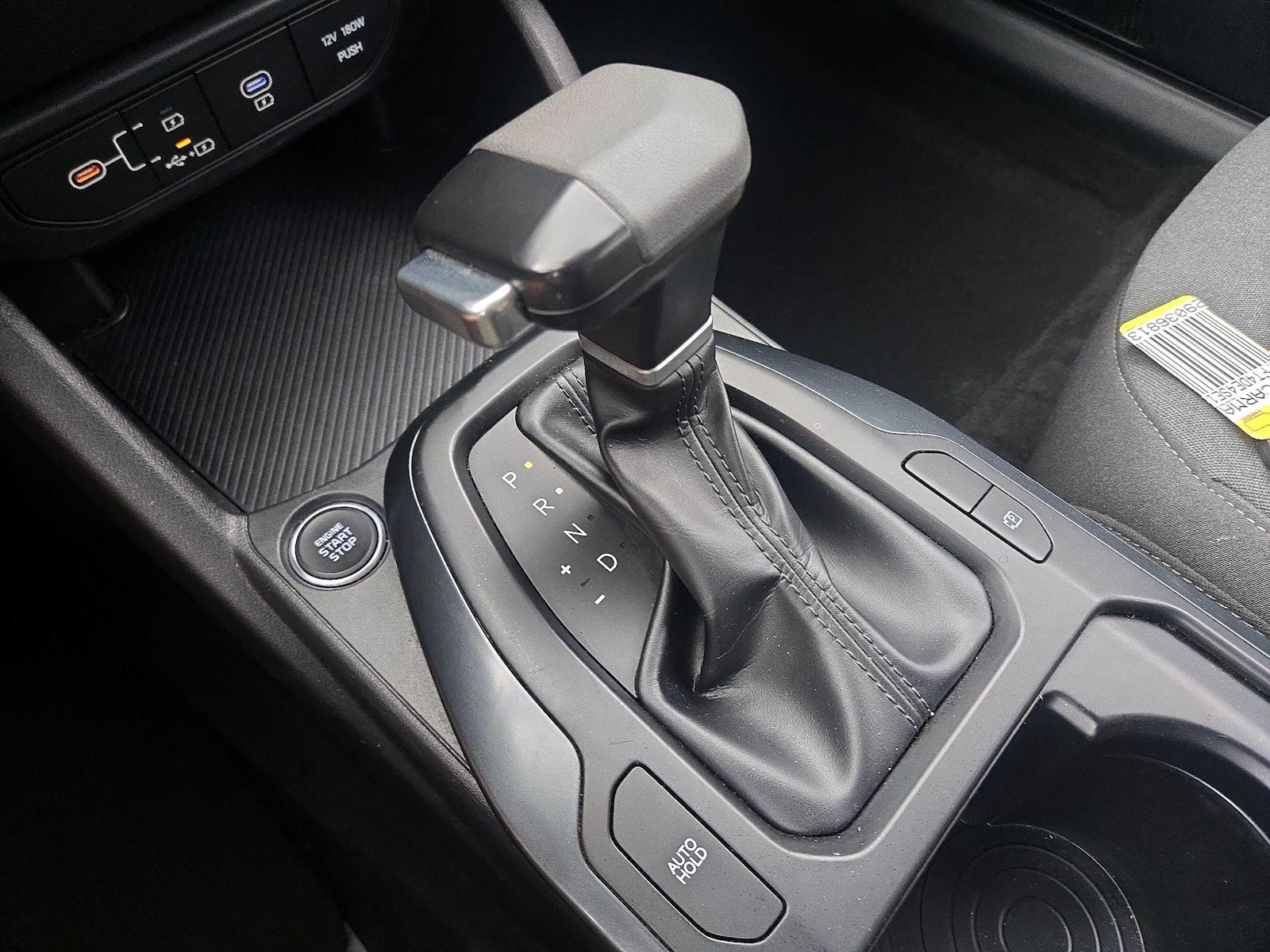 2025 Kia K4 LXS - Photo 18