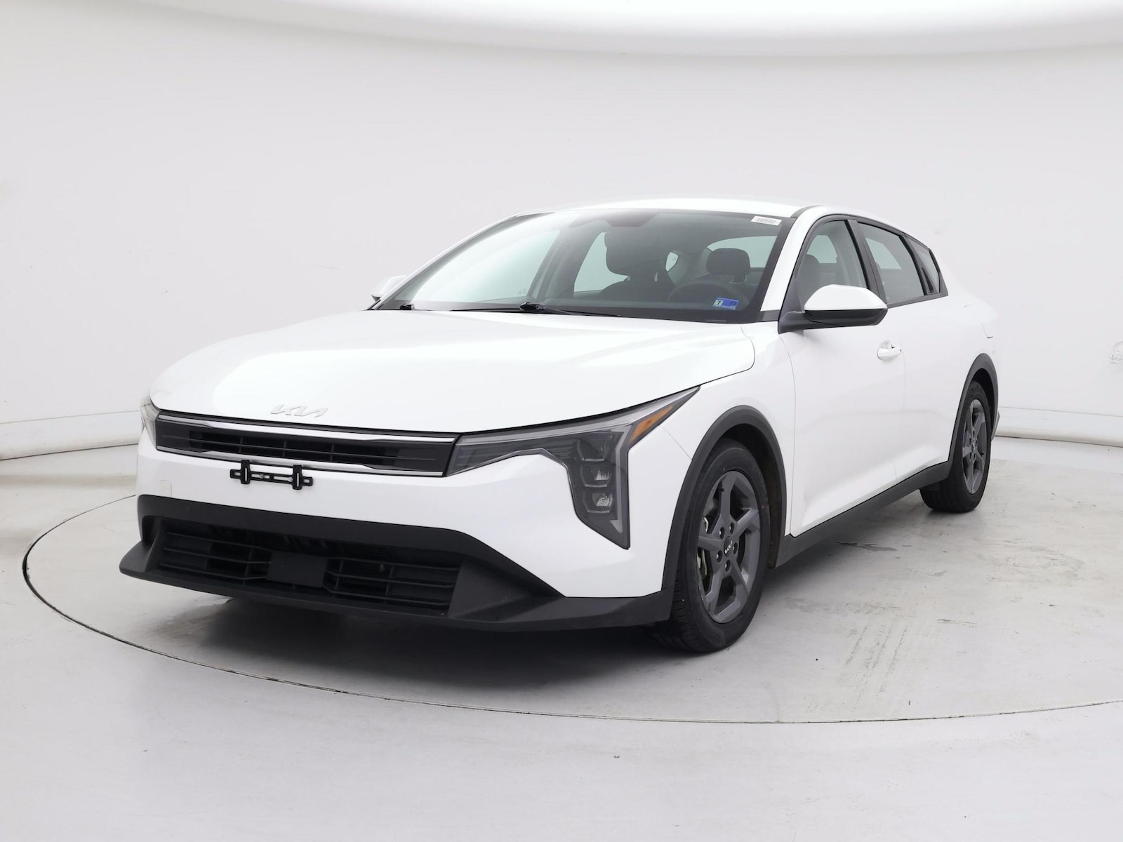 2025 Kia K4 LXS - Photo 5