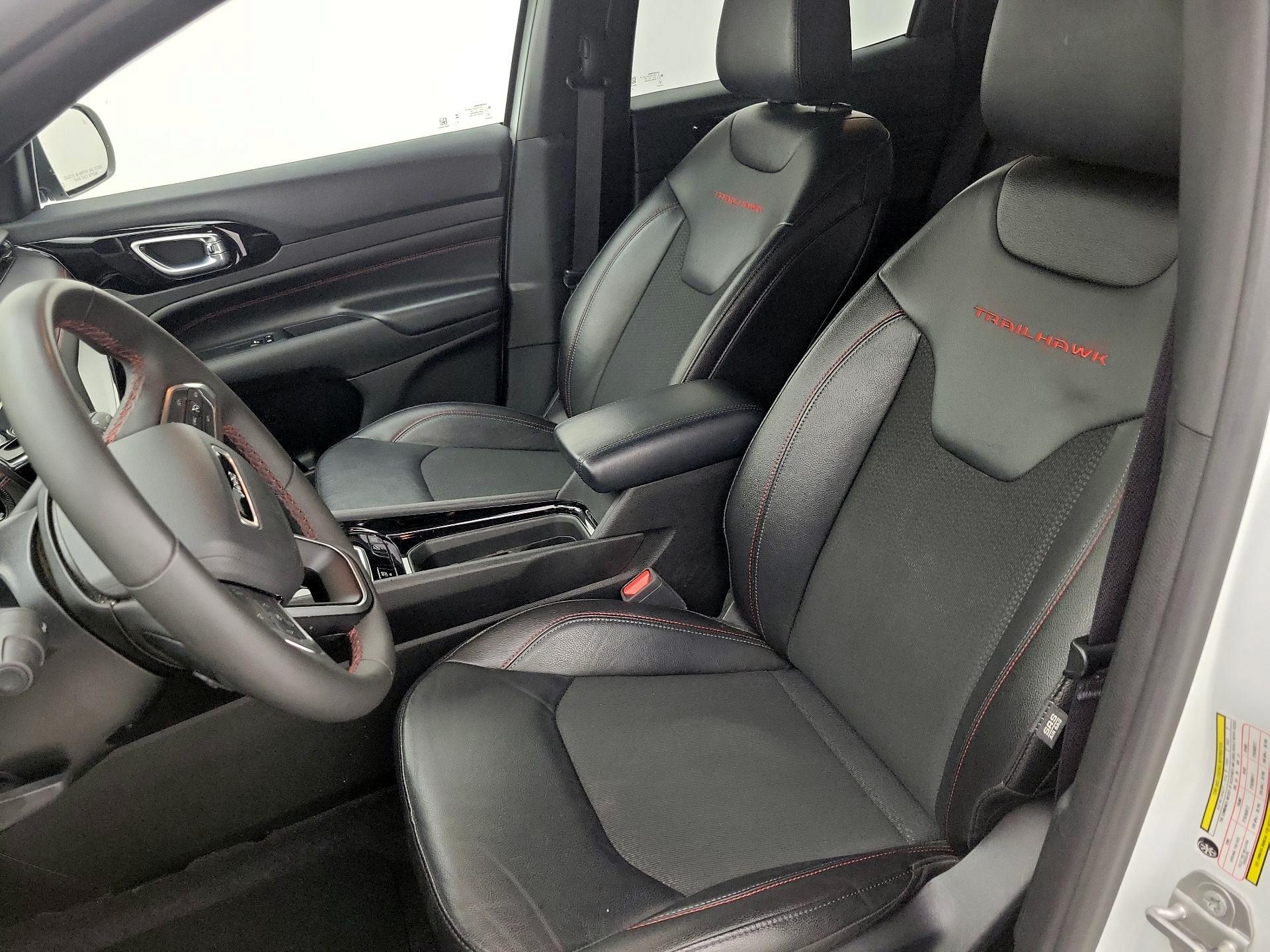 Thumbnail: 2025 Jeep Compass - 11