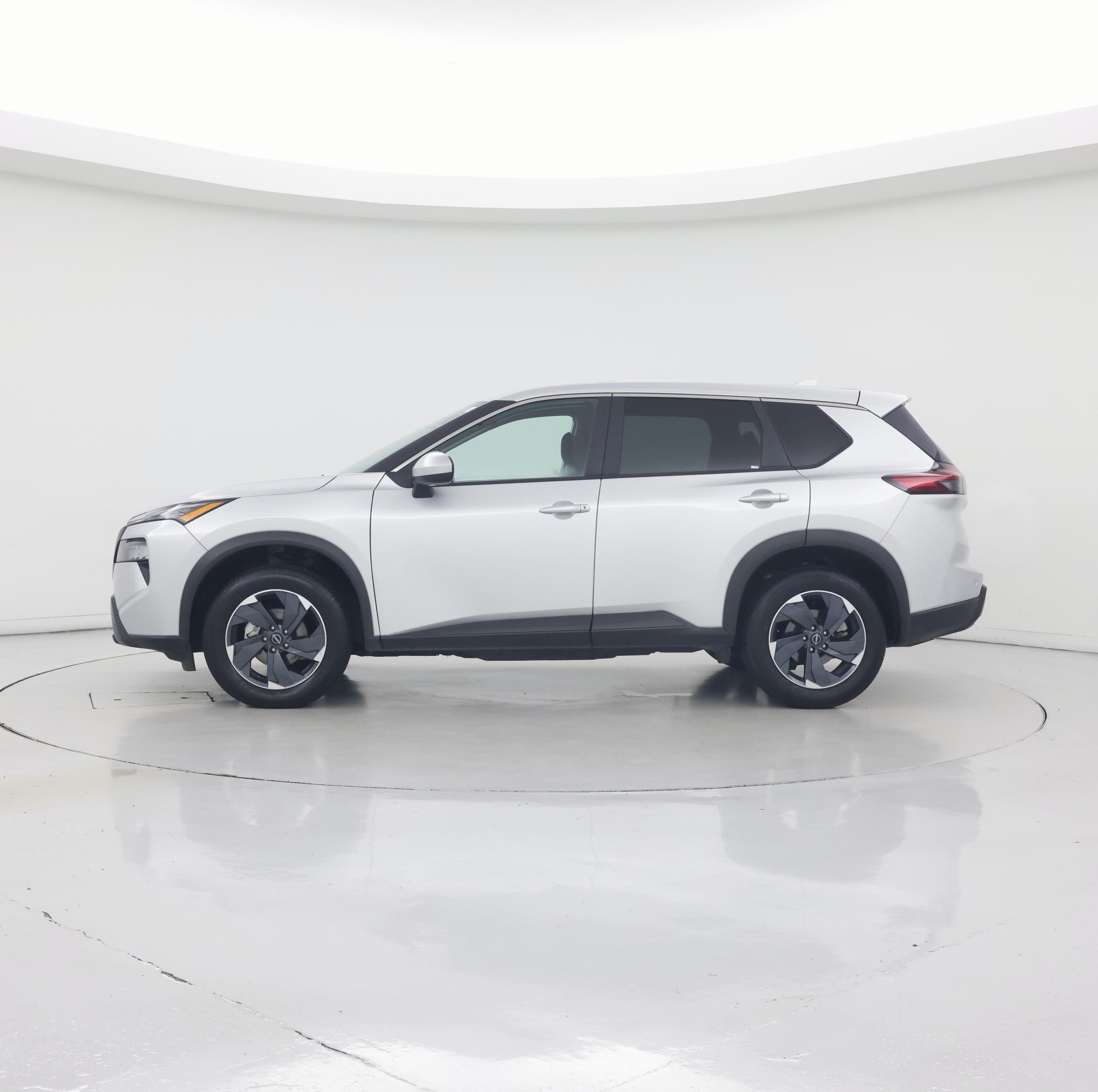 Thumbnail: 2025 Nissan Rogue - 3