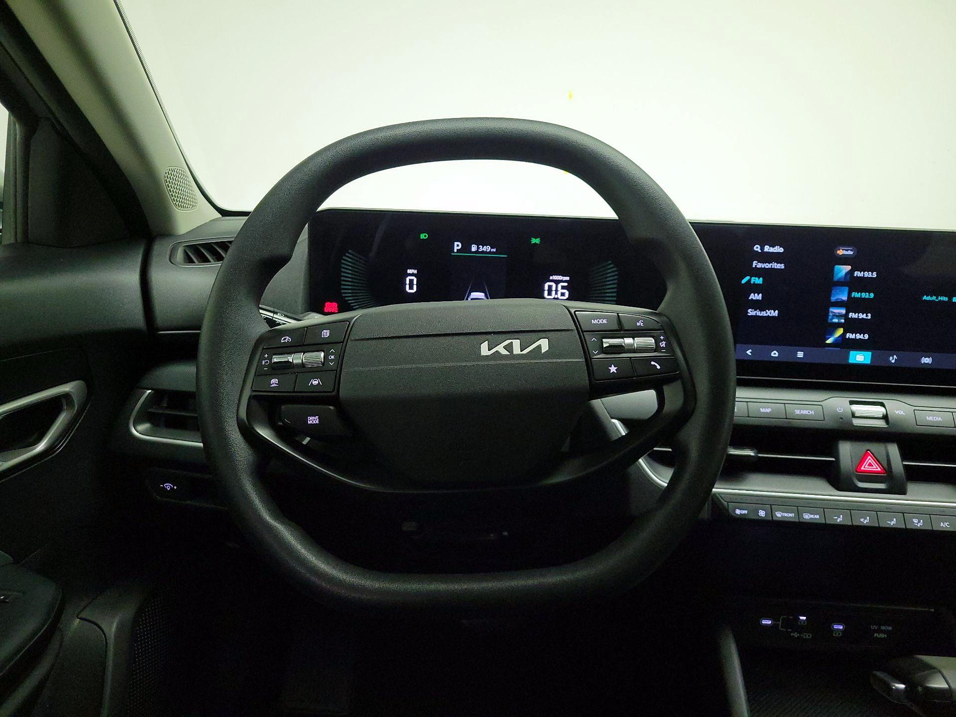 Thumbnail: 2025 Kia K4 - 10
