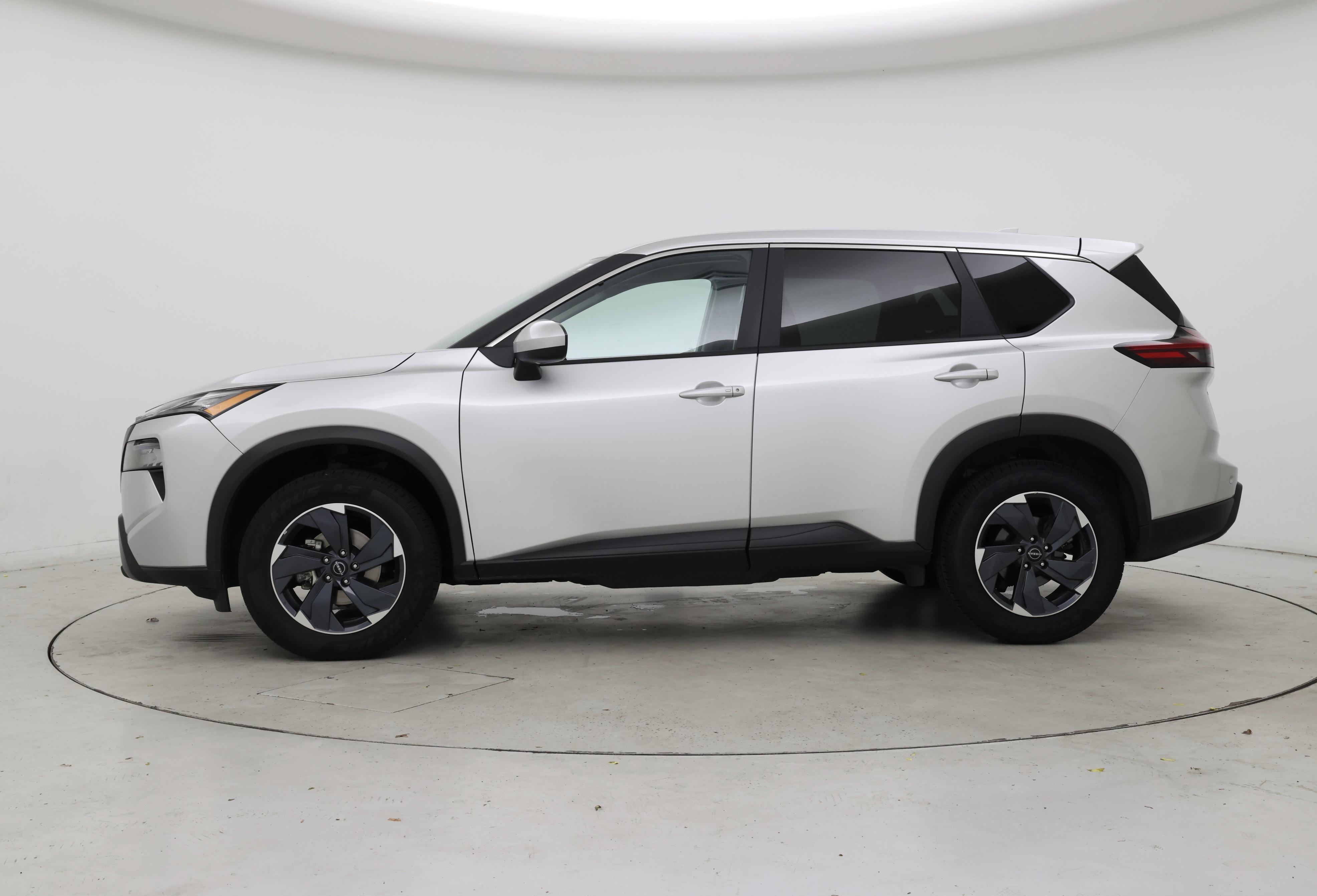 Thumbnail: 2025 Nissan Rogue - 3