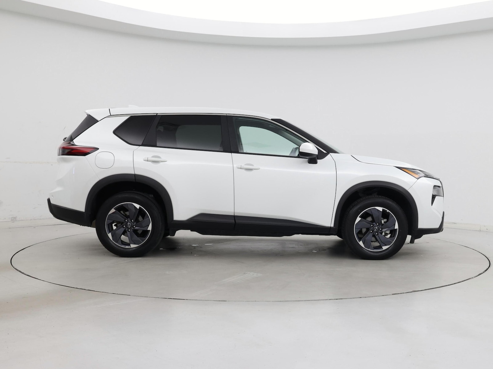 2025 Nissan Rogue SV - Photo 8