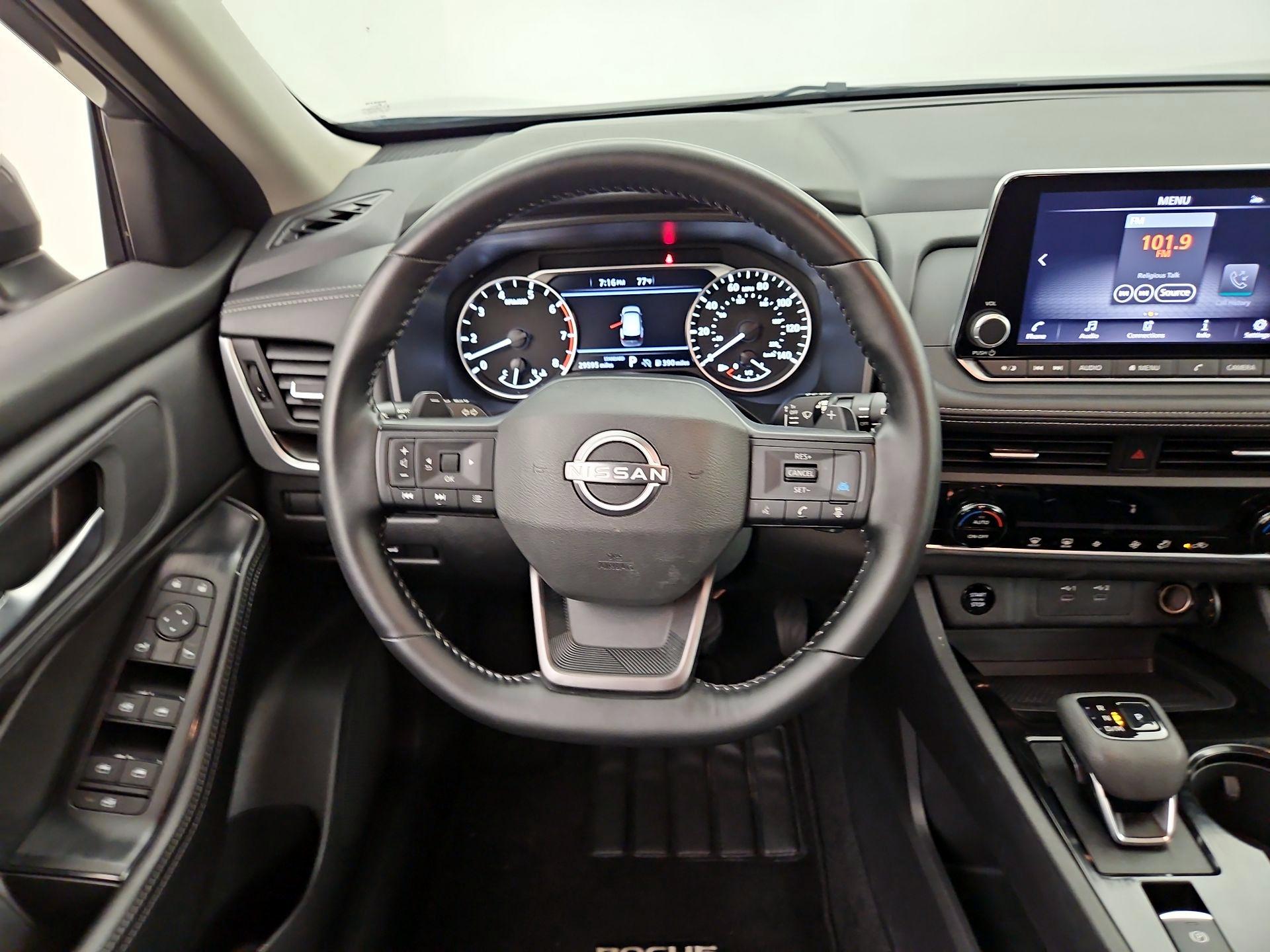 Thumbnail: 2025 Nissan Rogue - 10
