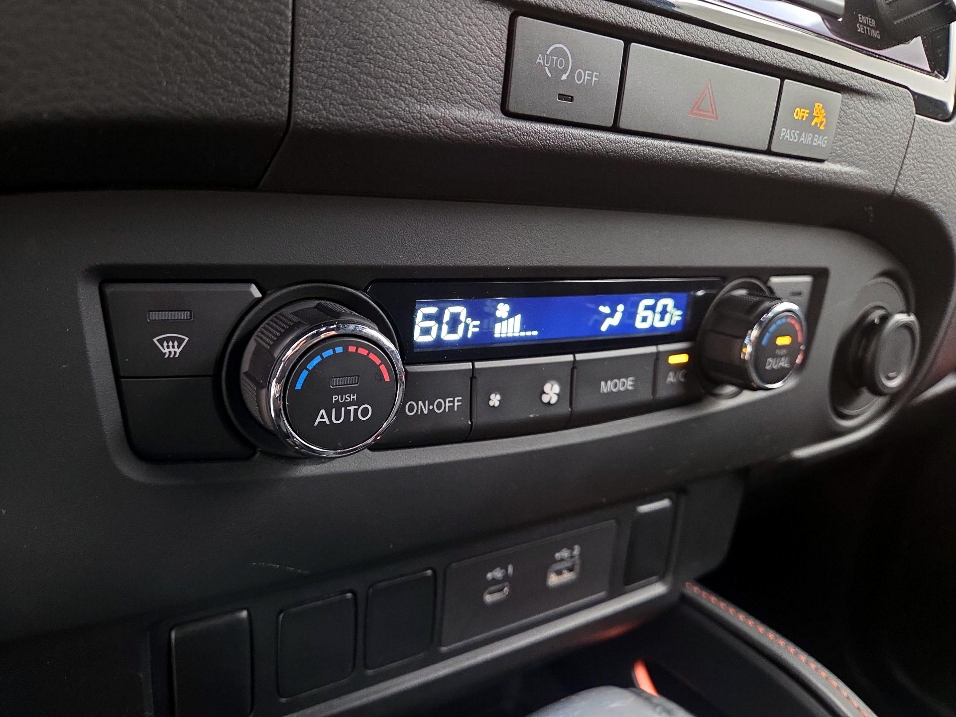 Thumbnail: 2024 Nissan Frontier - 17