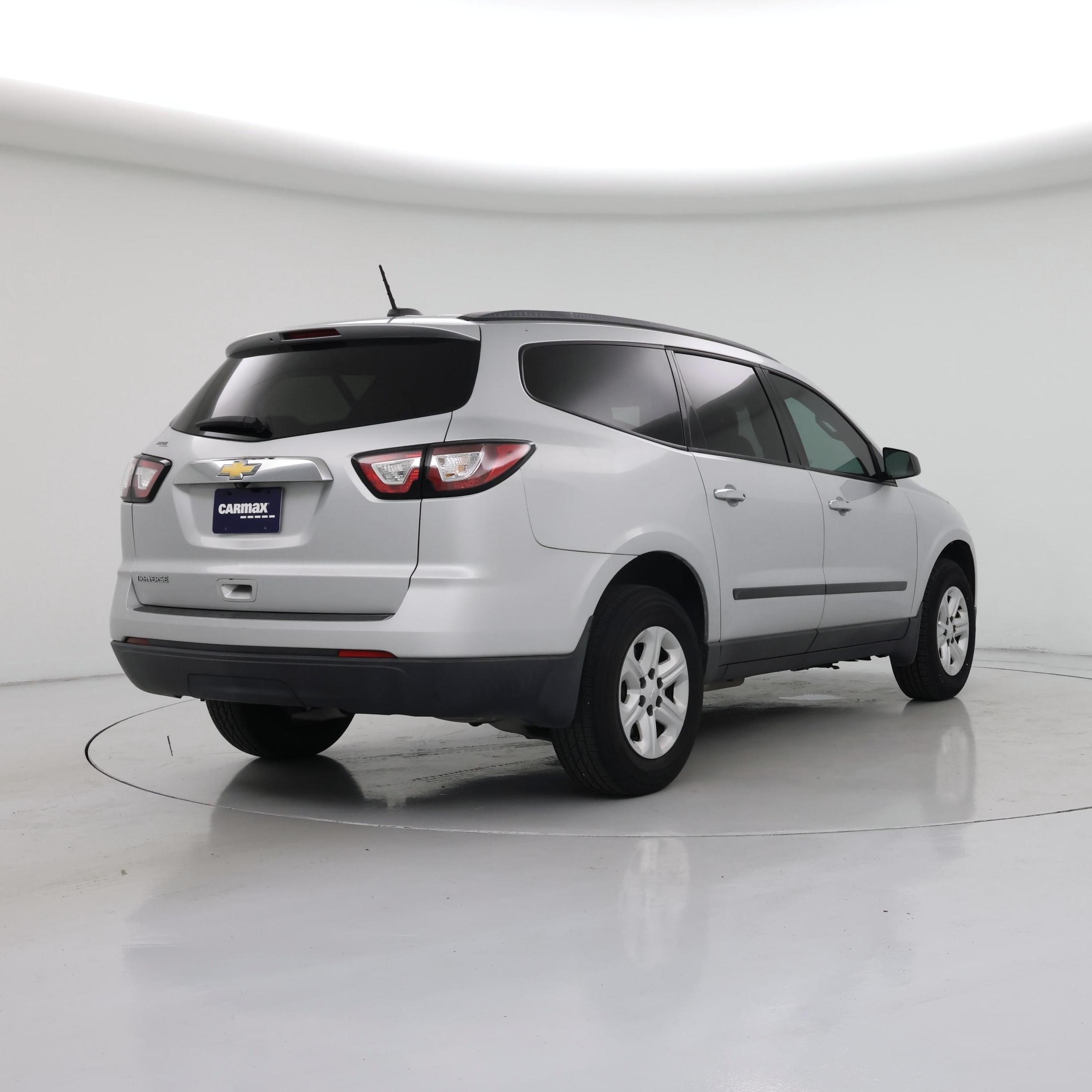 Thumbnail: 2017 Chevrolet Traverse - 8
