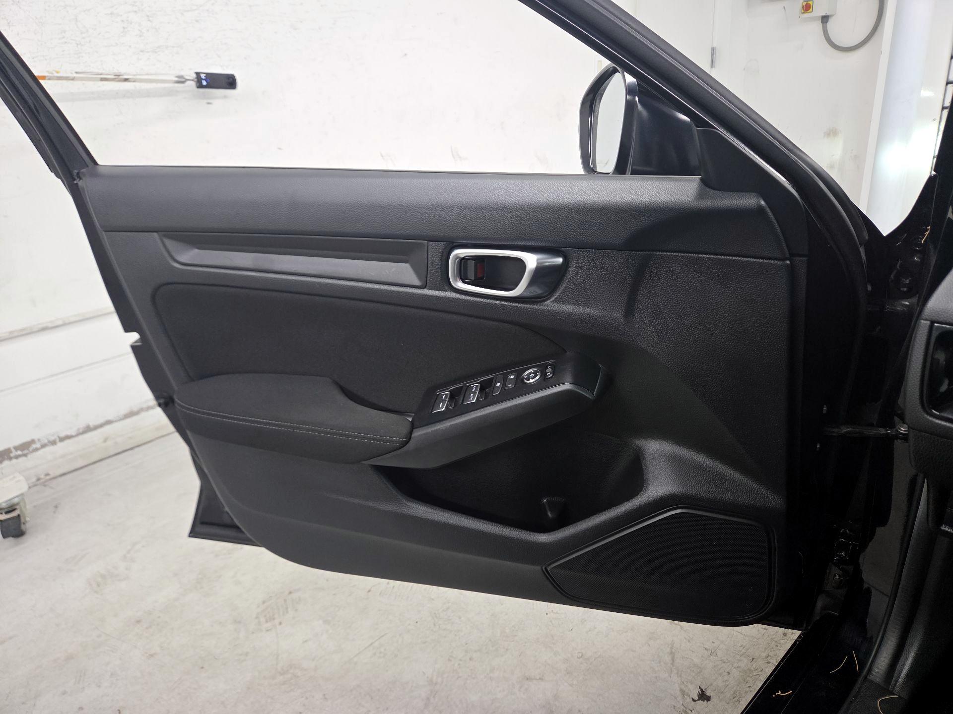 Thumbnail: 2025 Honda Civic - 12