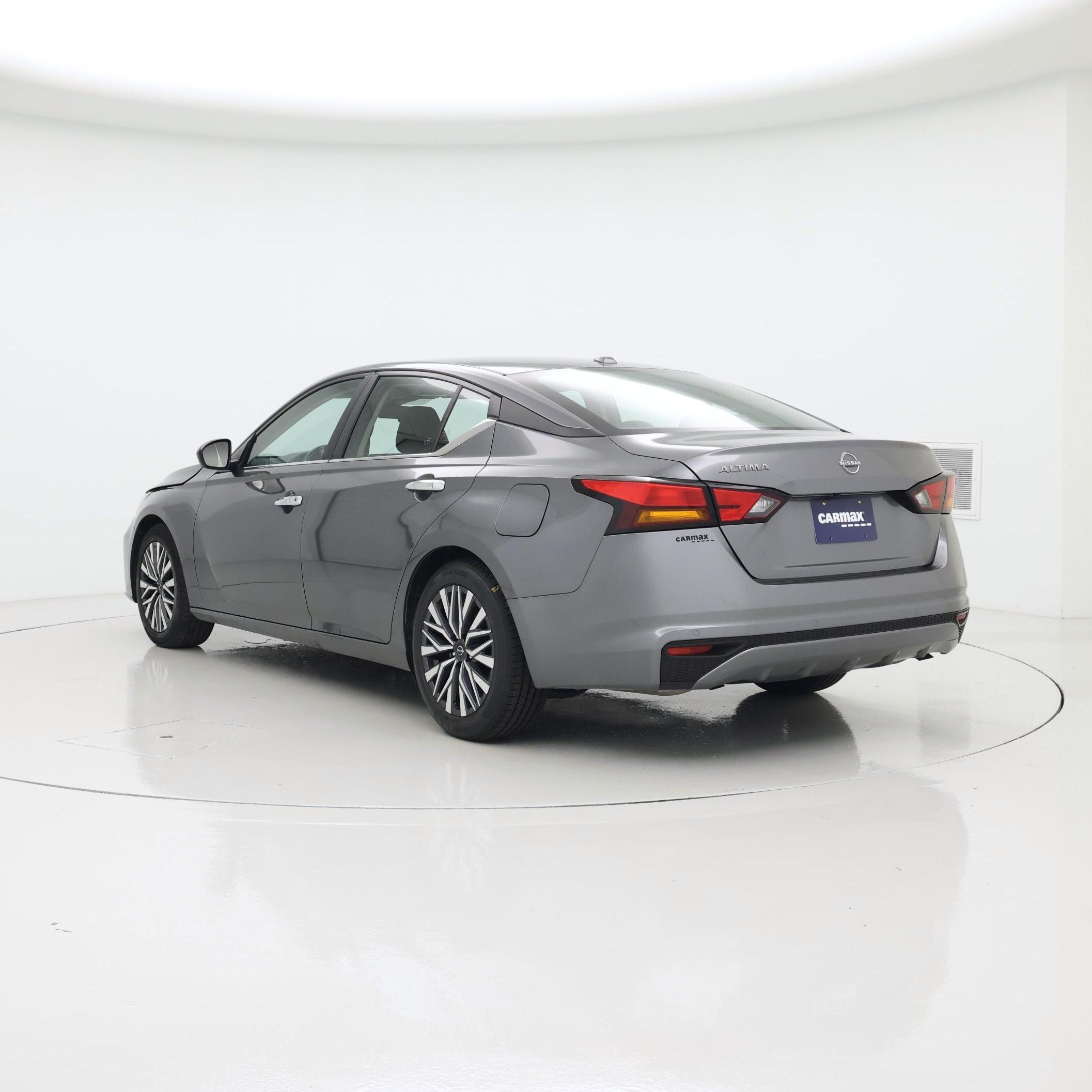 Thumbnail: 2025 Nissan Altima - 2