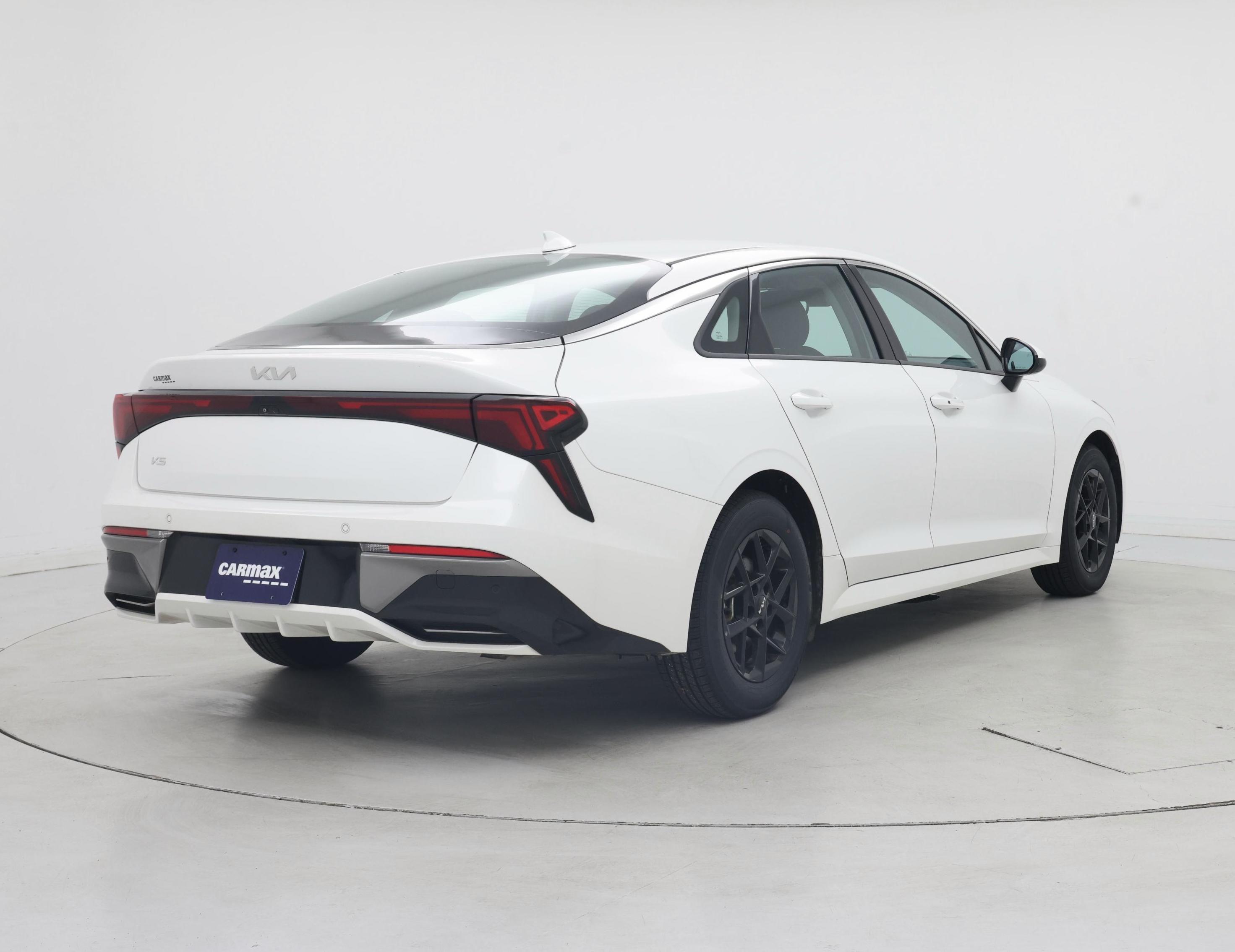 Thumbnail: 2025 Kia K5 - 8