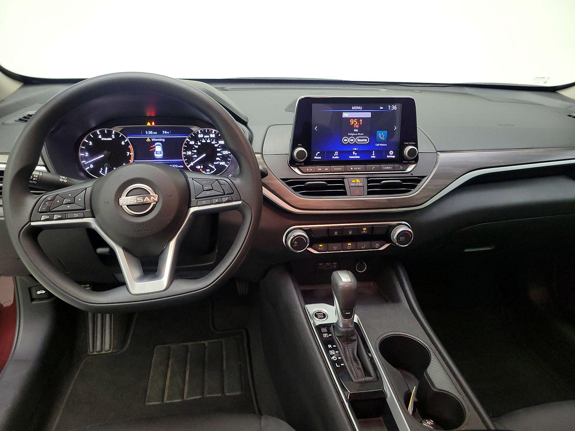 Thumbnail: 2025 Nissan Altima - 9