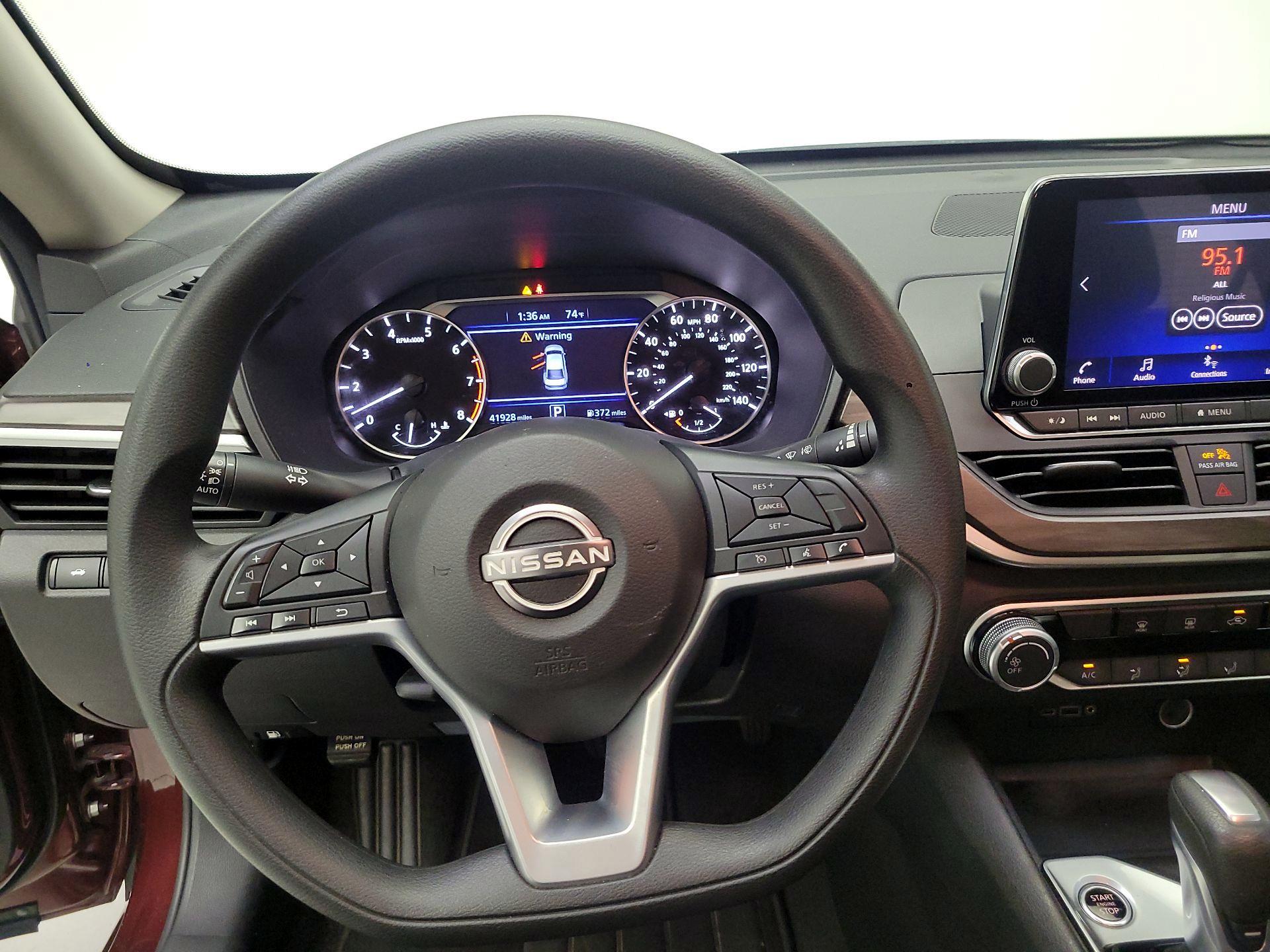 Thumbnail: 2025 Nissan Altima - 10