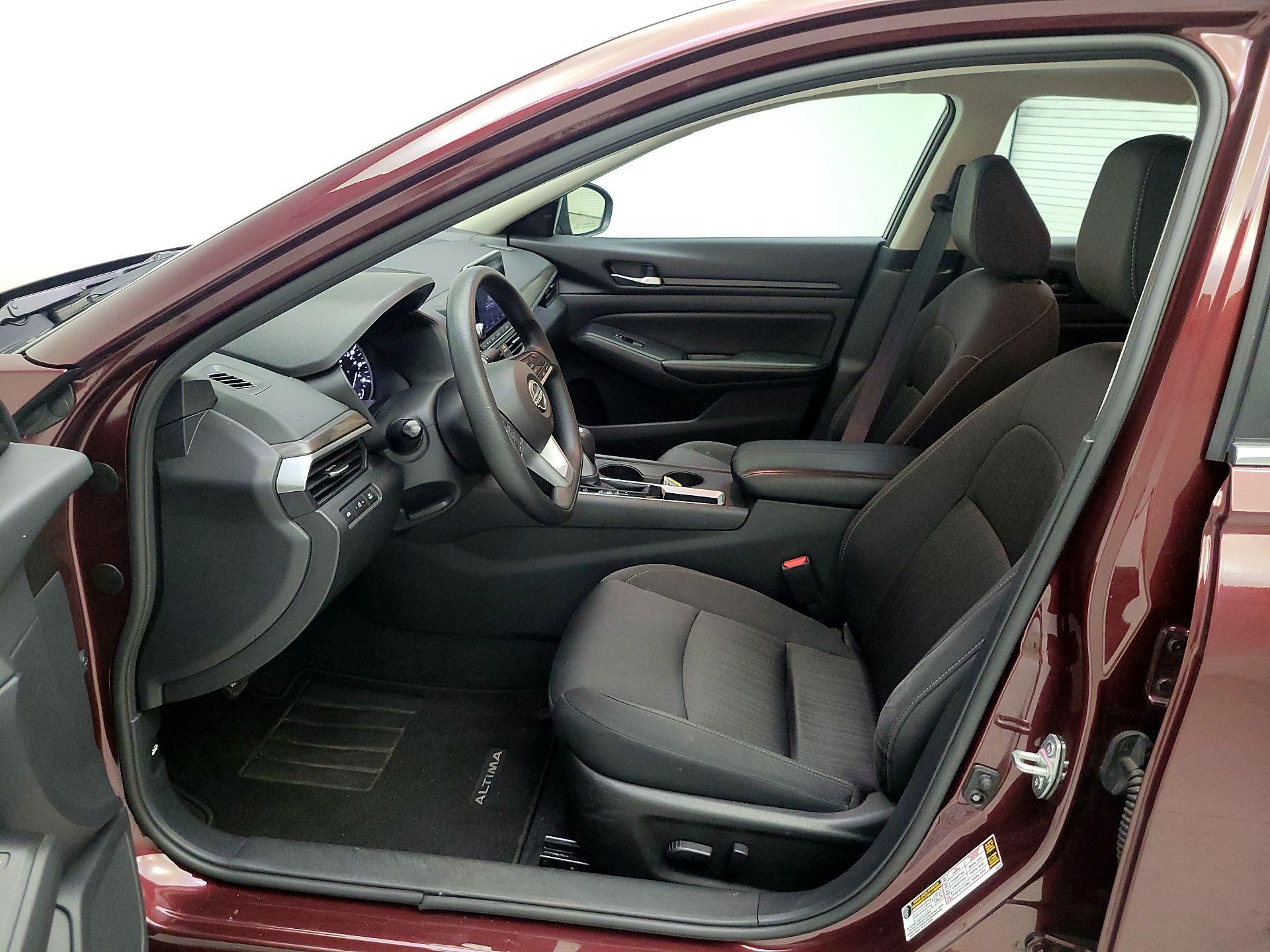 Thumbnail: 2025 Nissan Altima - 11