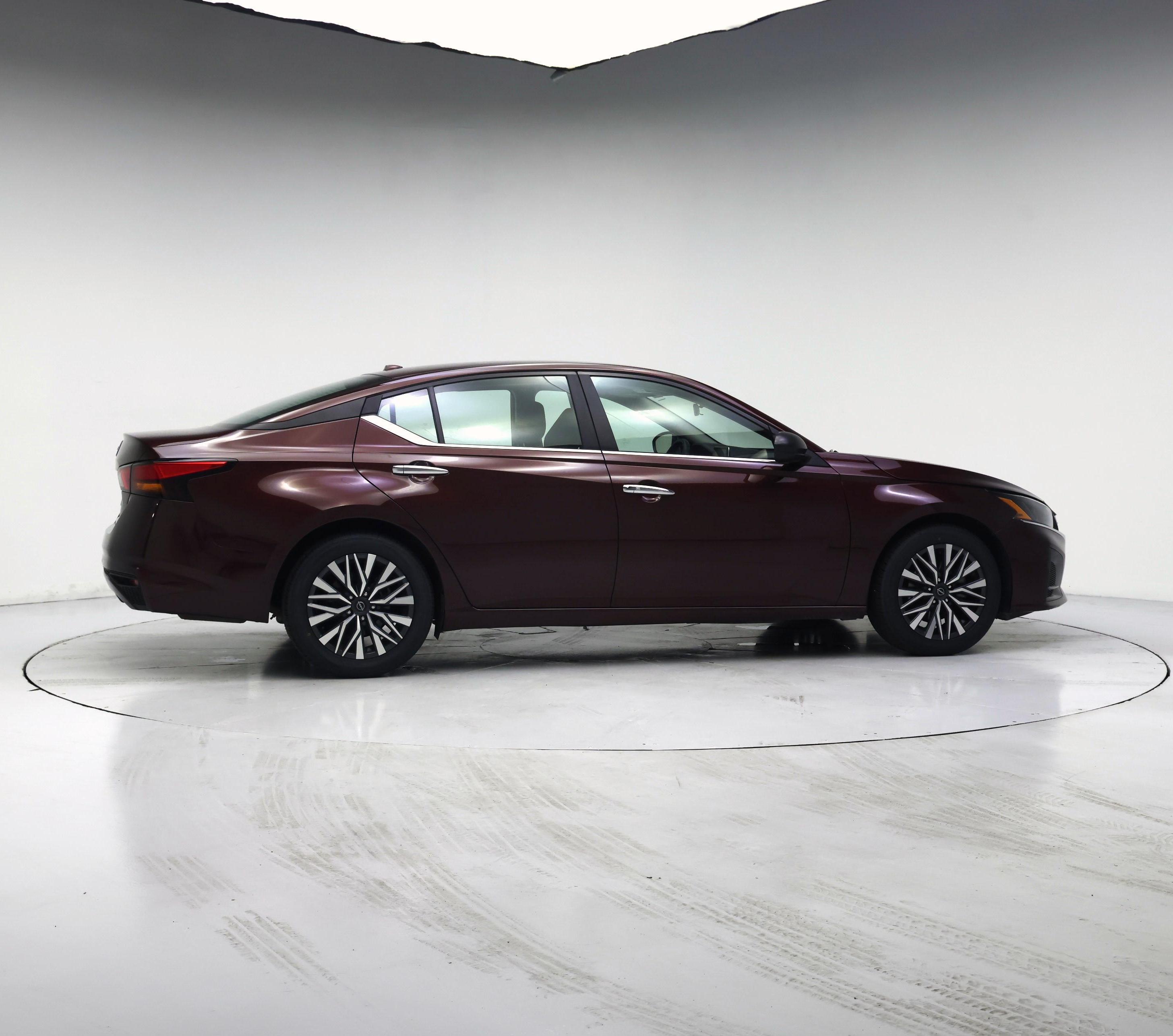 Thumbnail: 2025 Nissan Altima - 7