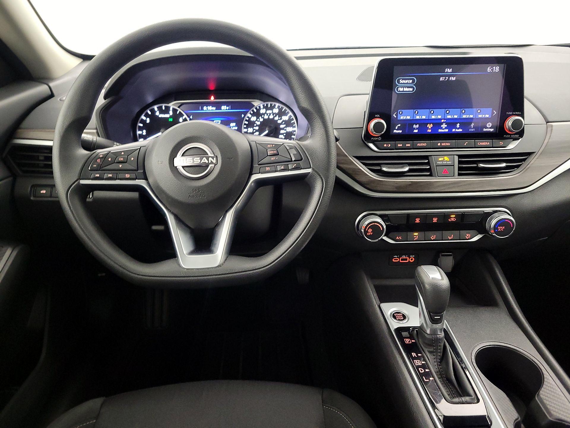Thumbnail: 2025 Nissan Altima - 10