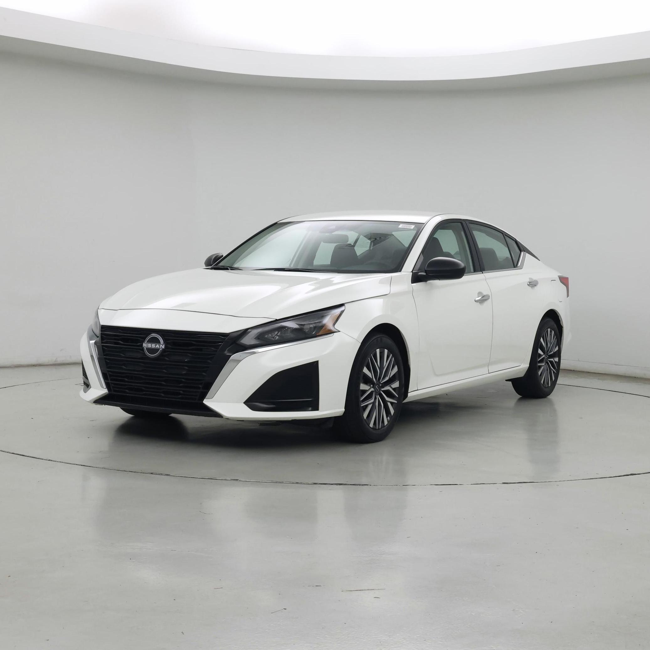 Thumbnail: 2025 Nissan Altima - 4