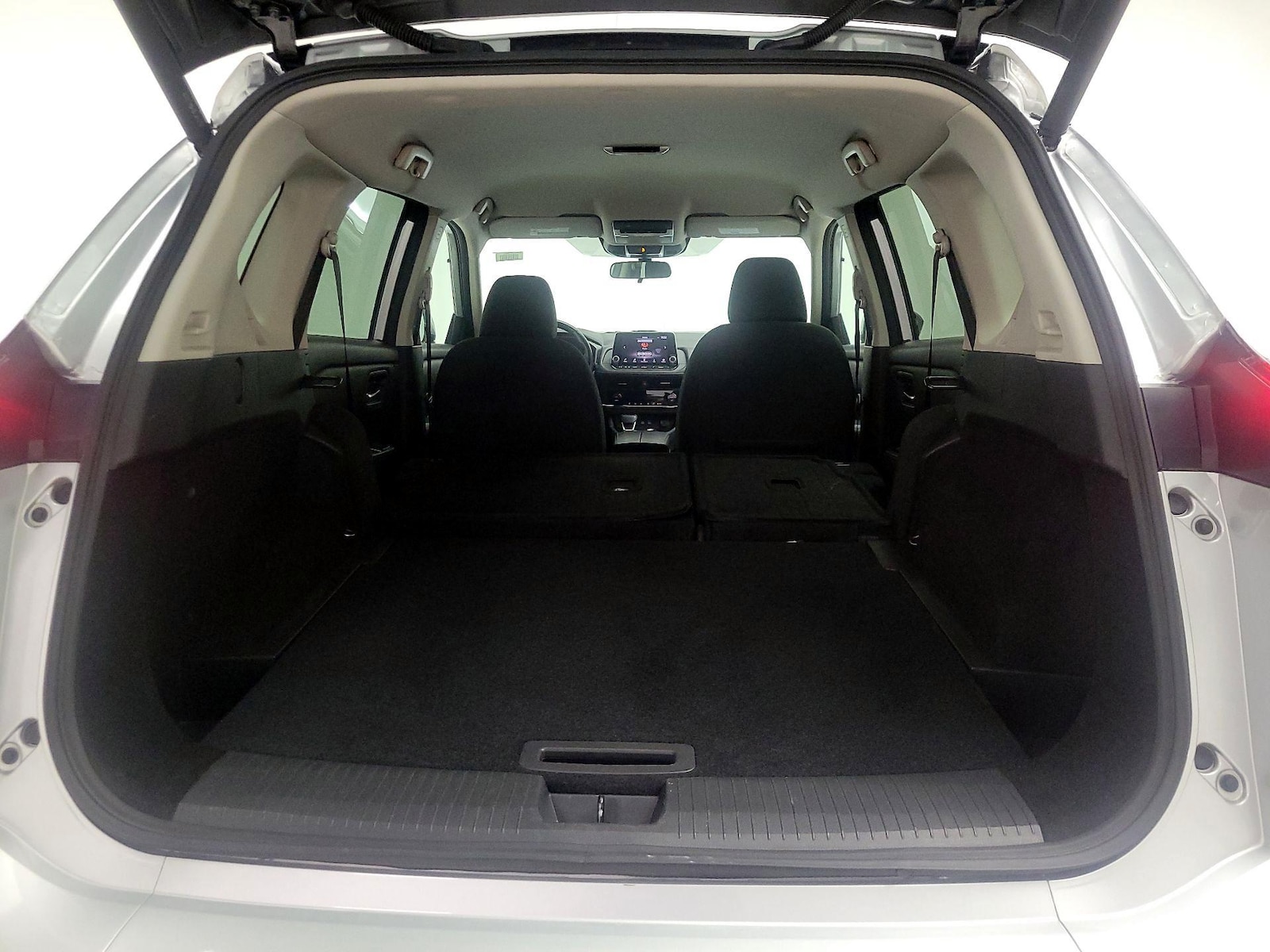 2025 Nissan Rogue SV - Photo 22