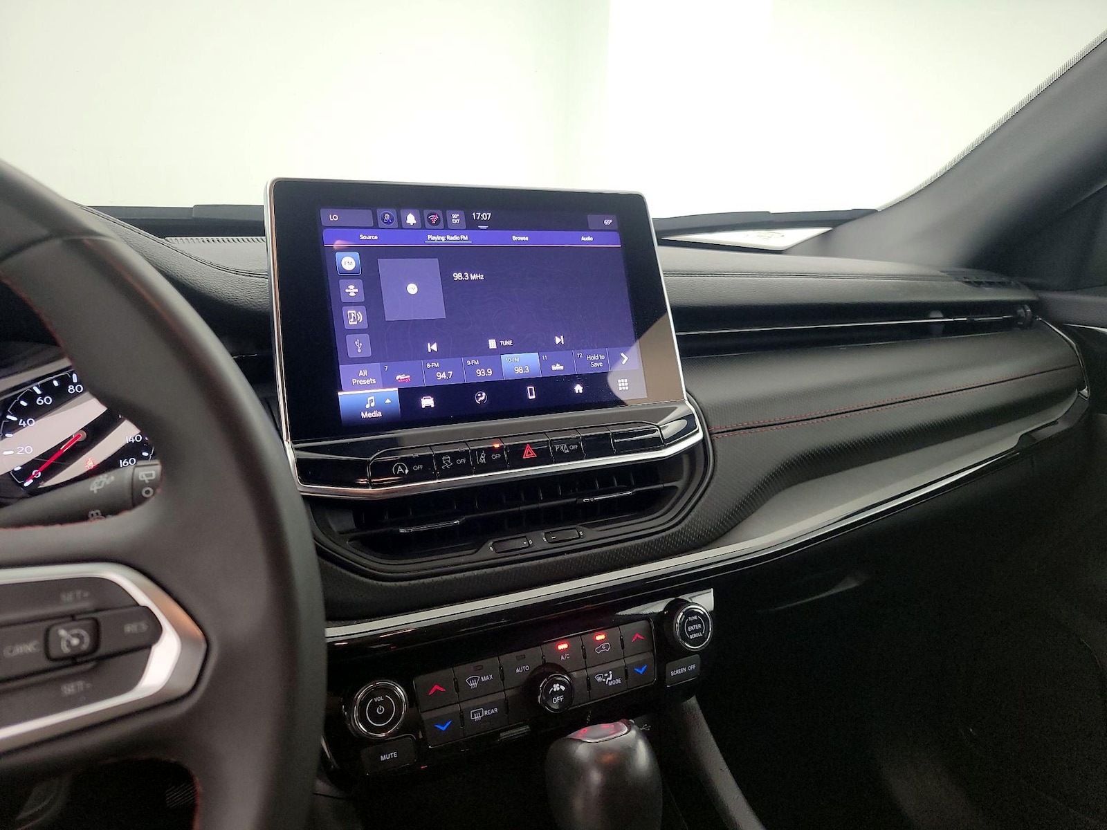 2025 Jeep Compass Trailhawk - Photo 16