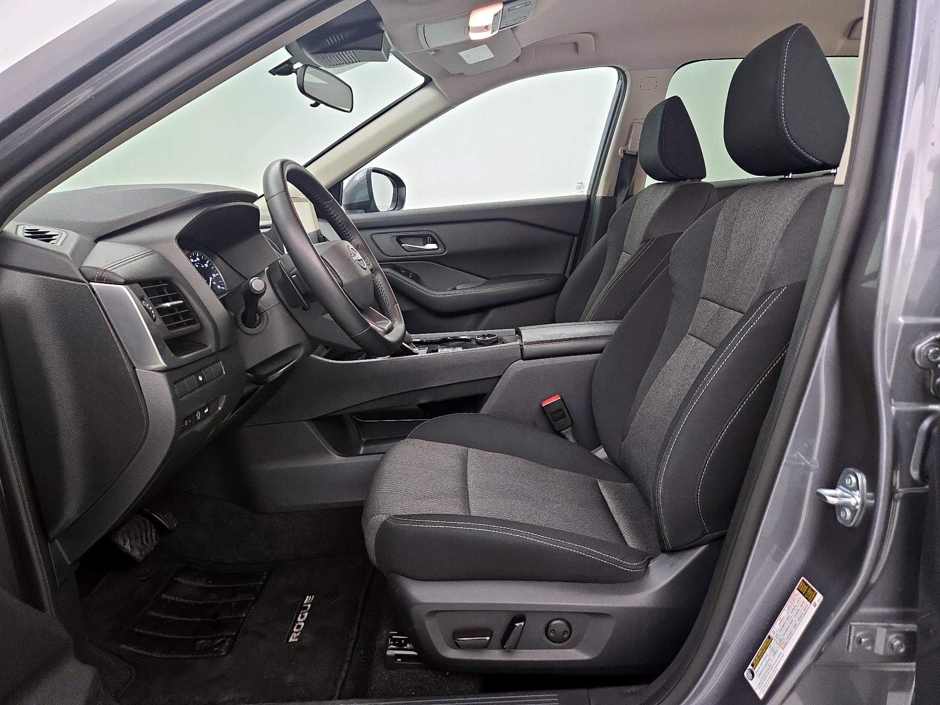 Thumbnail: 2025 Nissan Rogue - 11