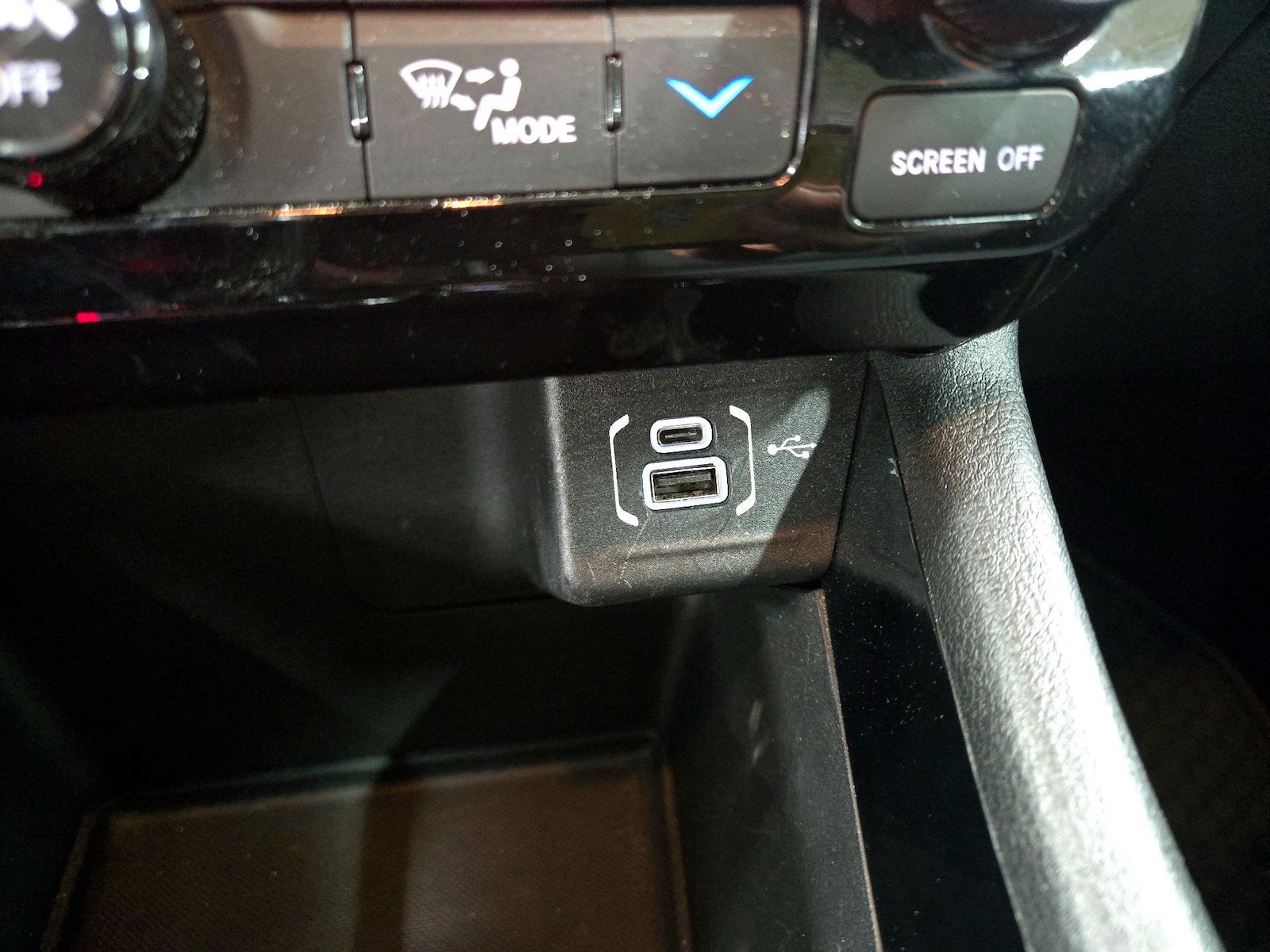 2025 Jeep Compass Trailhawk - Photo 19
