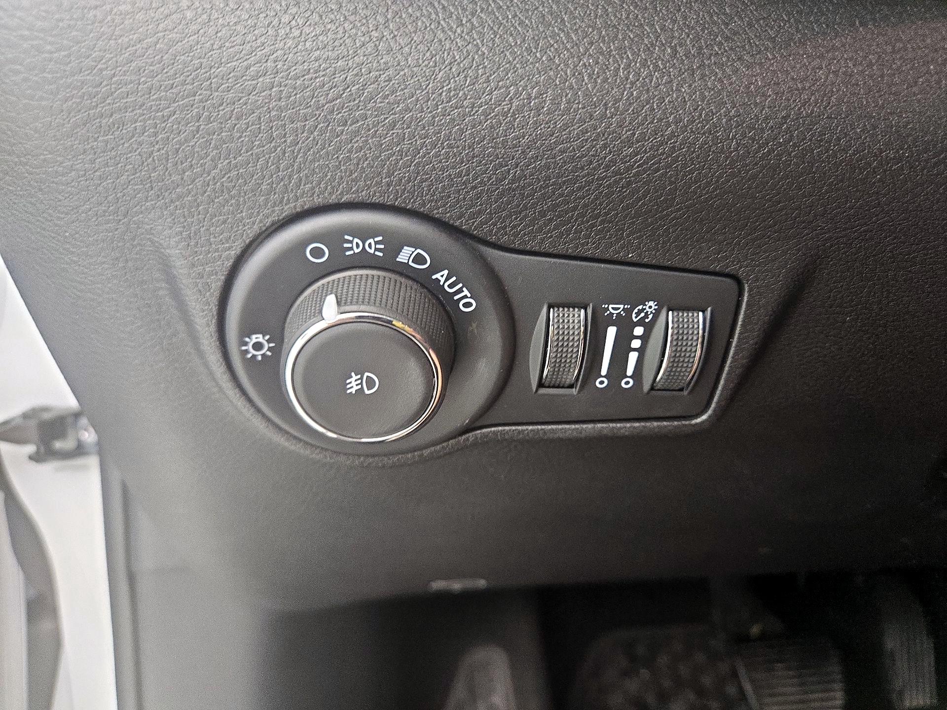 Thumbnail: 2025 Jeep Compass - 13