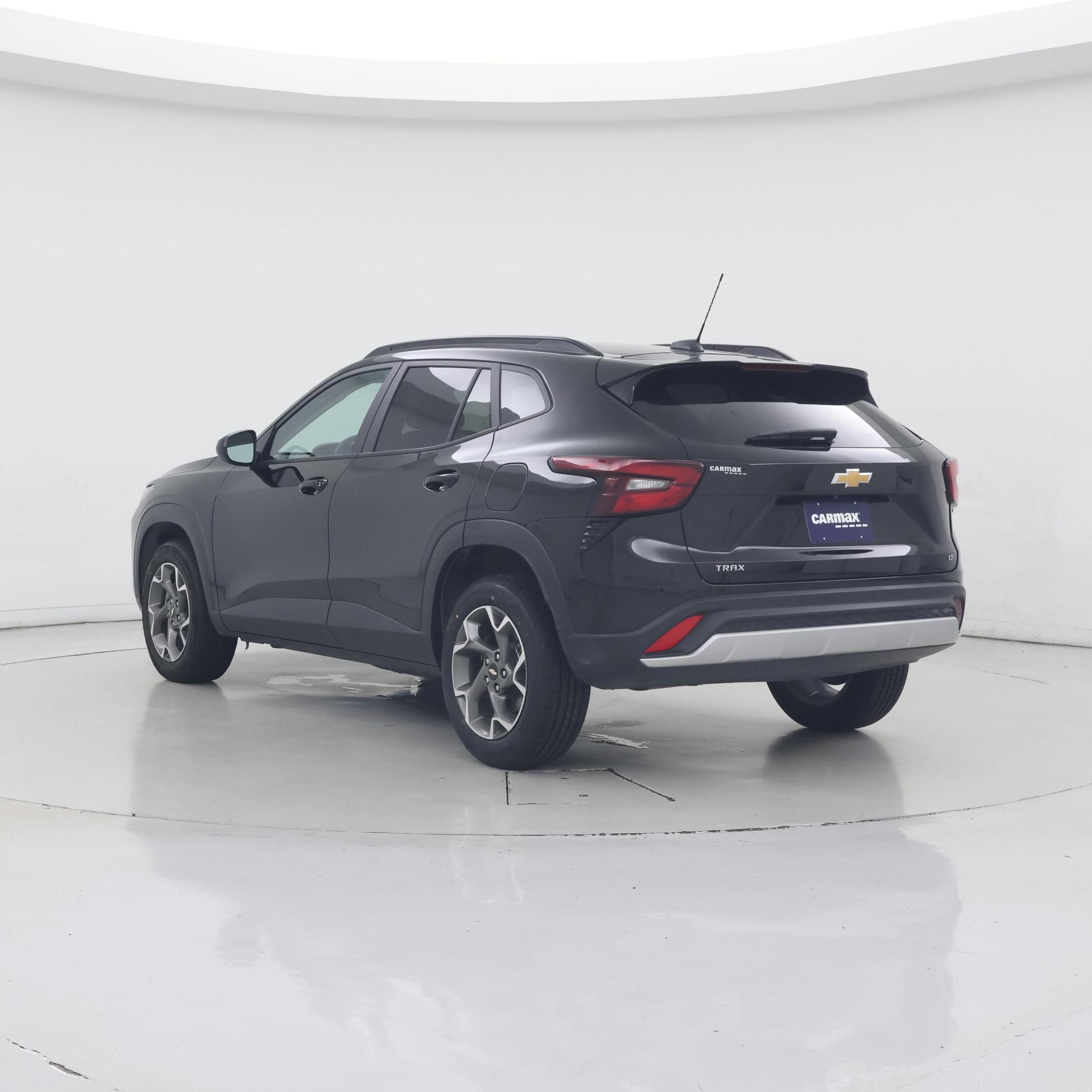 Thumbnail: 2025 Chevrolet Trax - 2